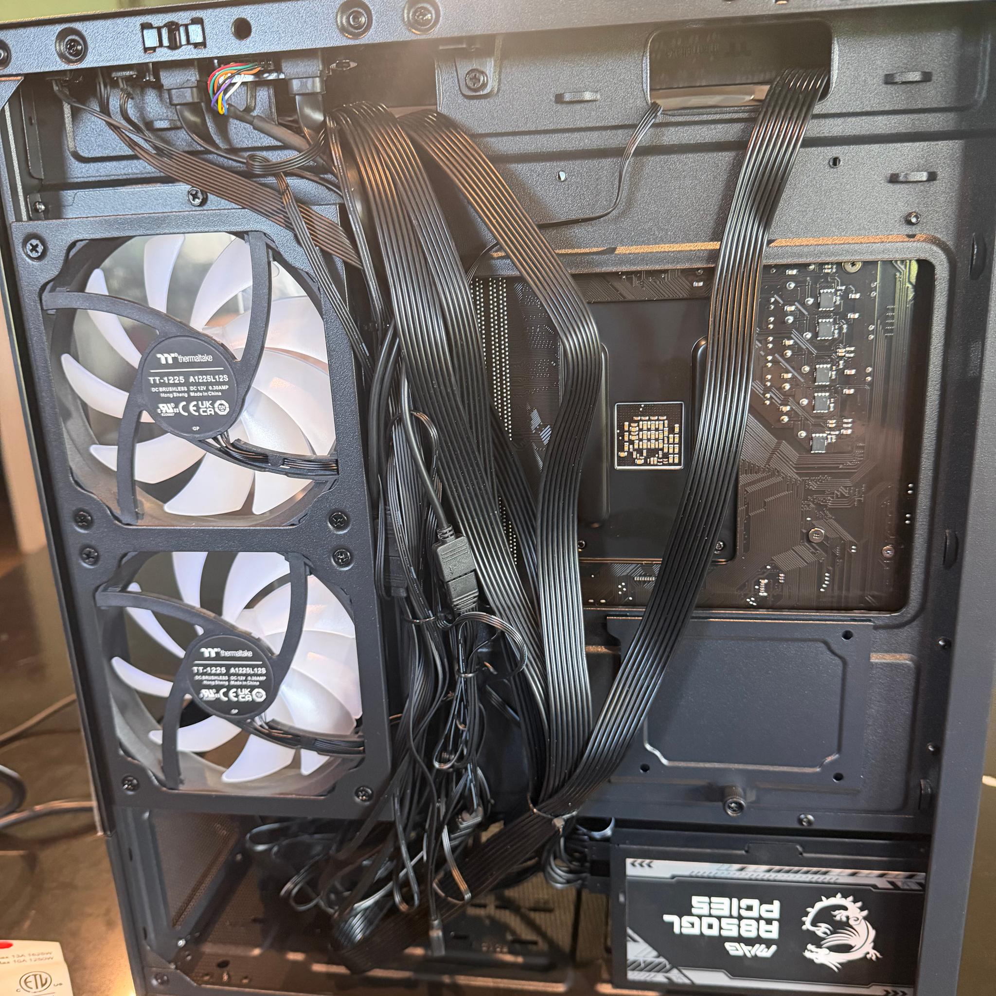 Green Reaper Gaming PC | Ryzen 5 5500 | RX 7600 XT 16GB | 16GB RAM | 1TB NVMe