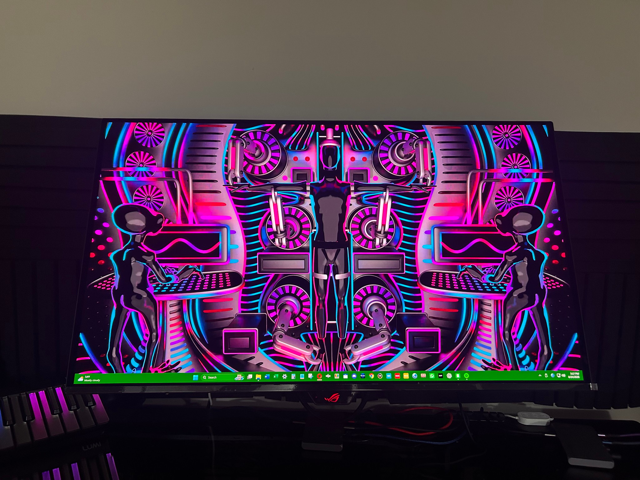 ASUS ROG QD-OLED 32" 4K (3840 x 2160) 165Hz Gaming Monitor (XG32UCDS) (Less than three days used!)