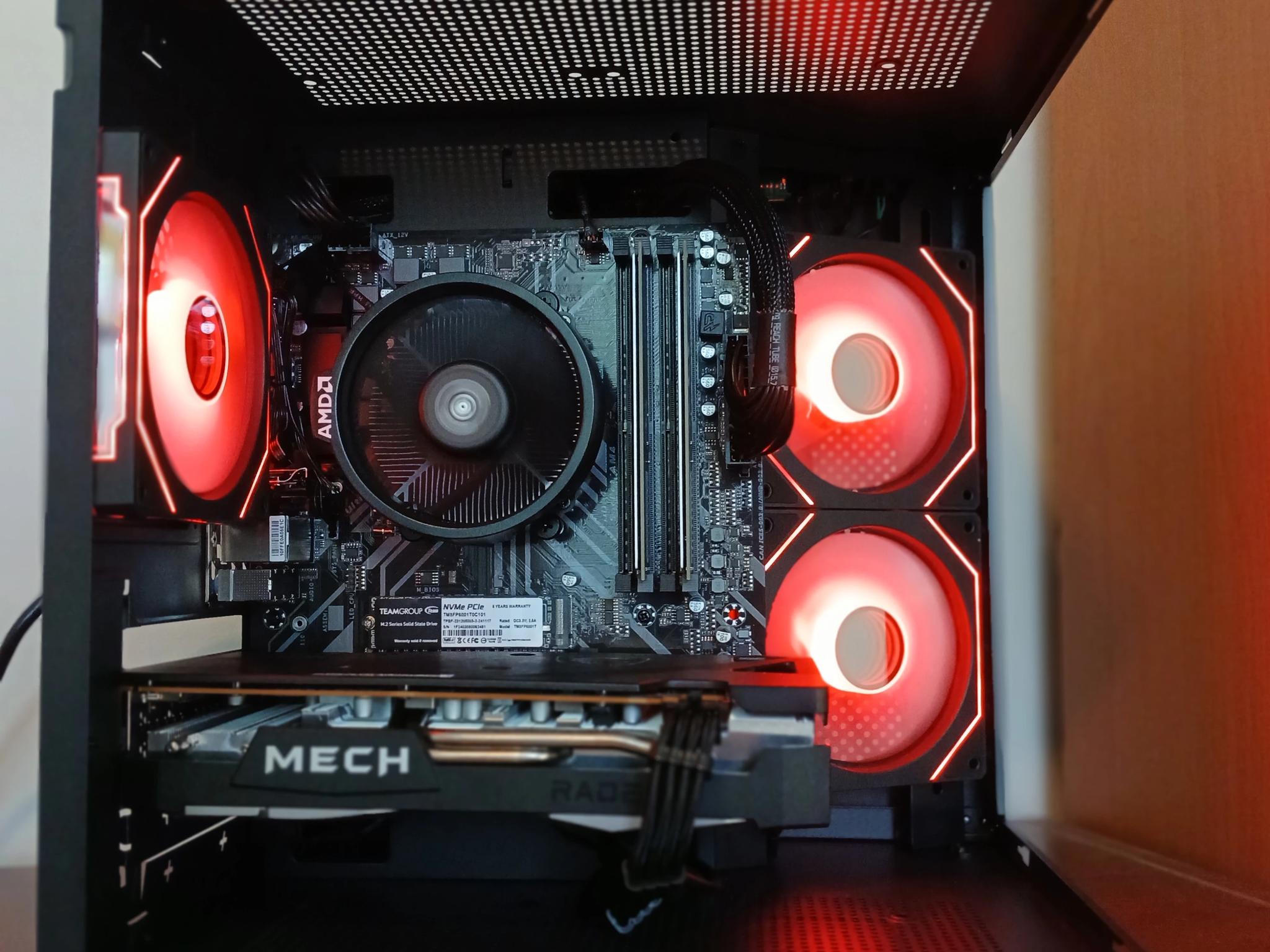 RX 6600 XT | Ryzen 5 5500 | 16GB RAM