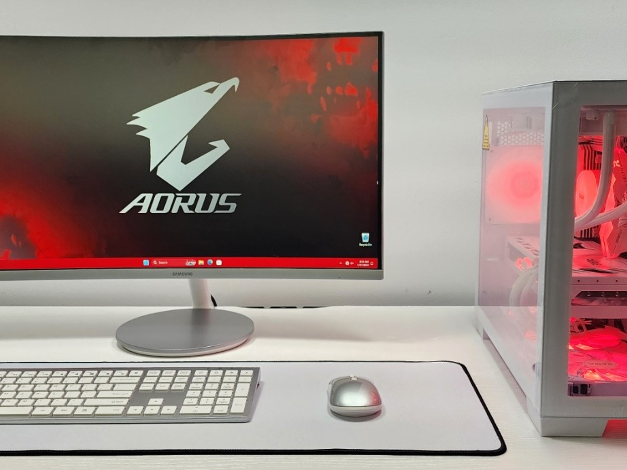 WHITE ALL AMD 1440P/4K GAMING PC - READ DESCRIPTION!!!