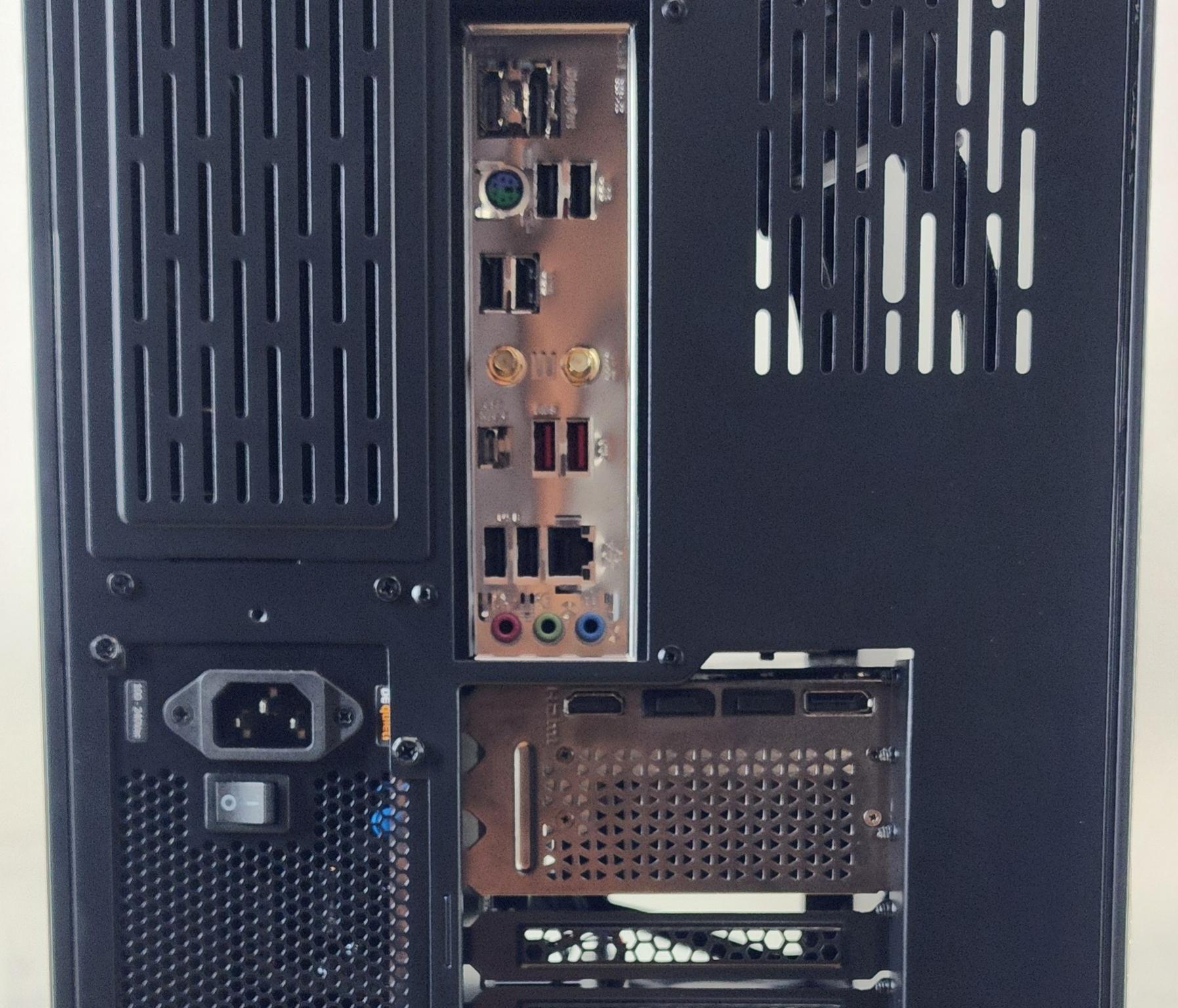 Gaming PC Ryzen 7 9800X3D 32GB RAM 1TB SSD RTX 4080 SUPER 16GB Win11 Computer