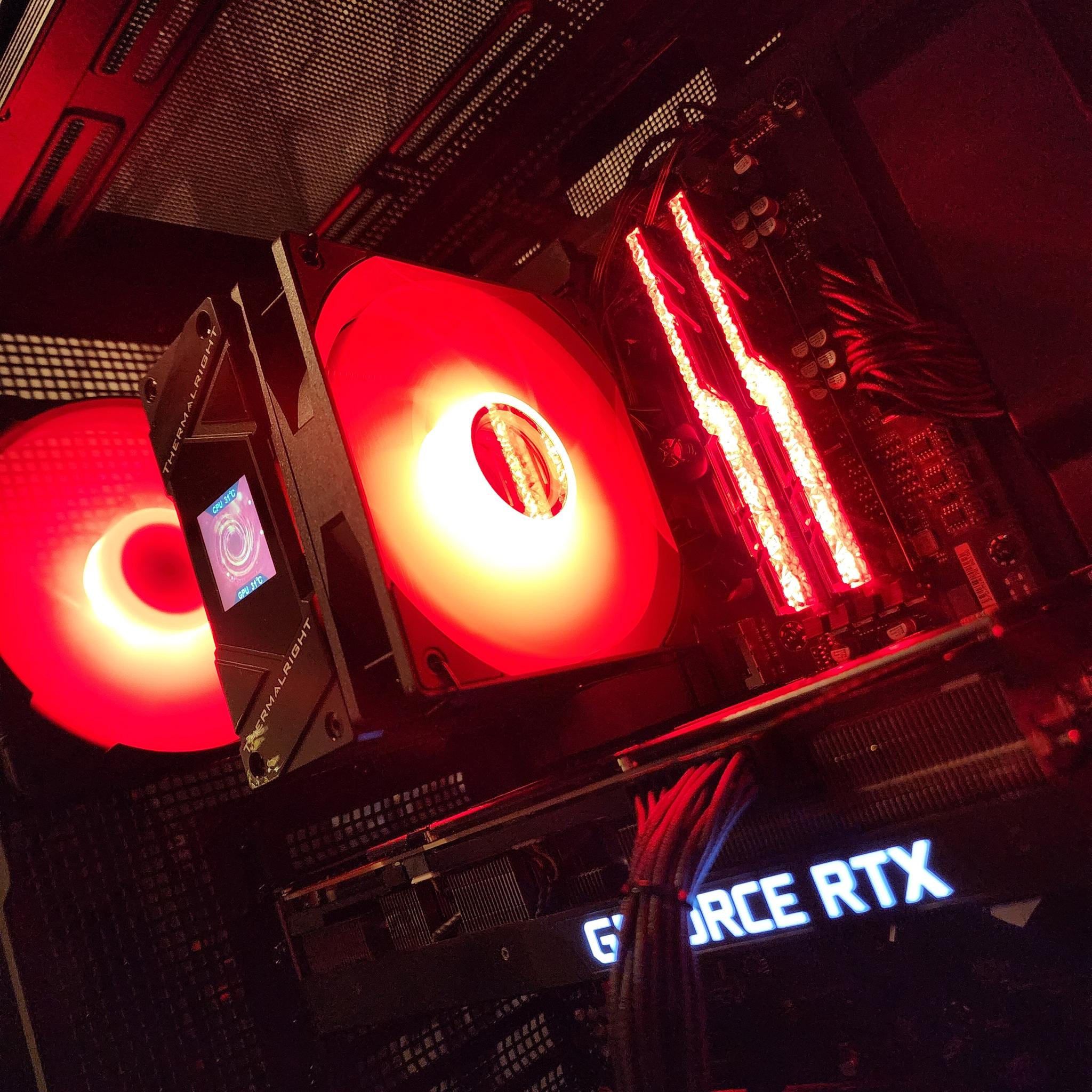 RTX 3080 Ti / Ryzen 5 5600X / 32GB DDR4 RAM / 1TB NVMe SSD