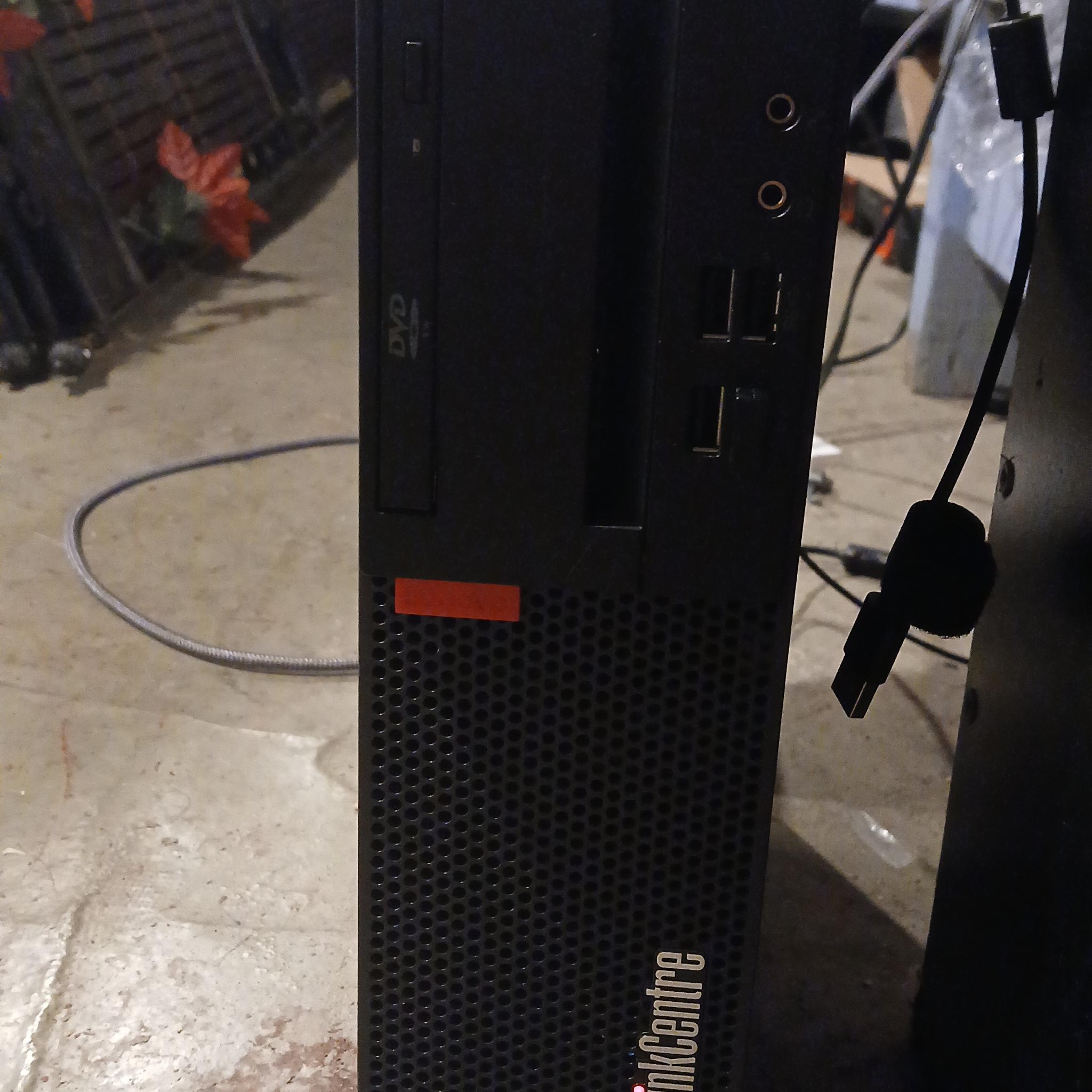 Lenovo ThinkCentre M710s - Low to Medium End