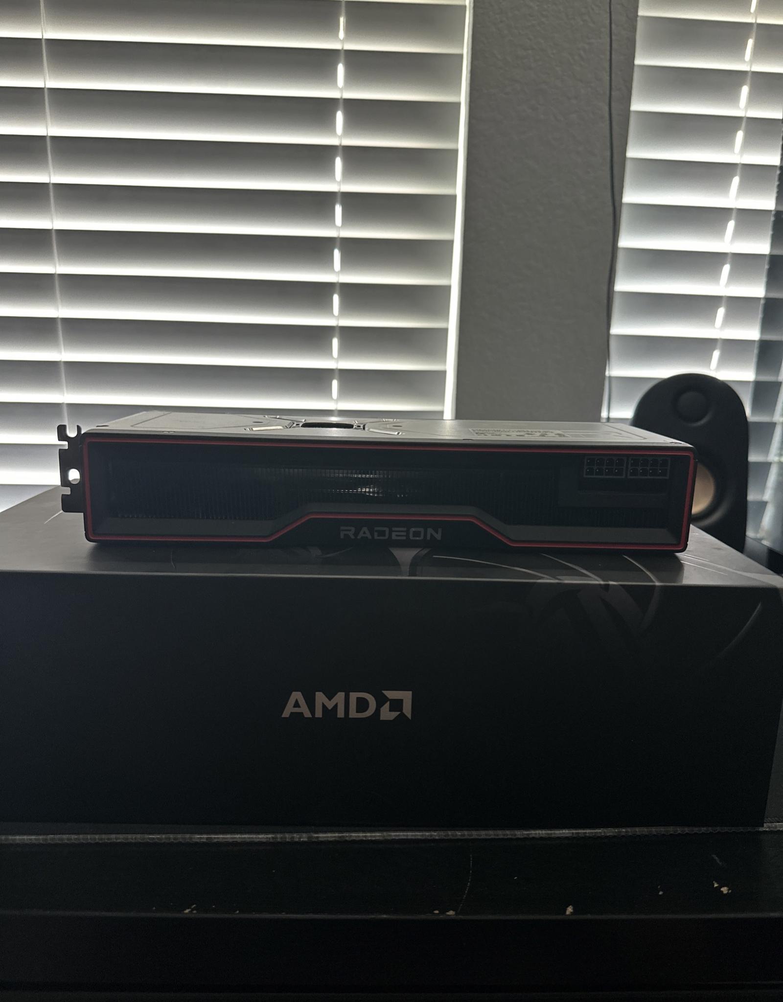 AMD Radeon RX 6800XT Reference Edition 16GB Discount!