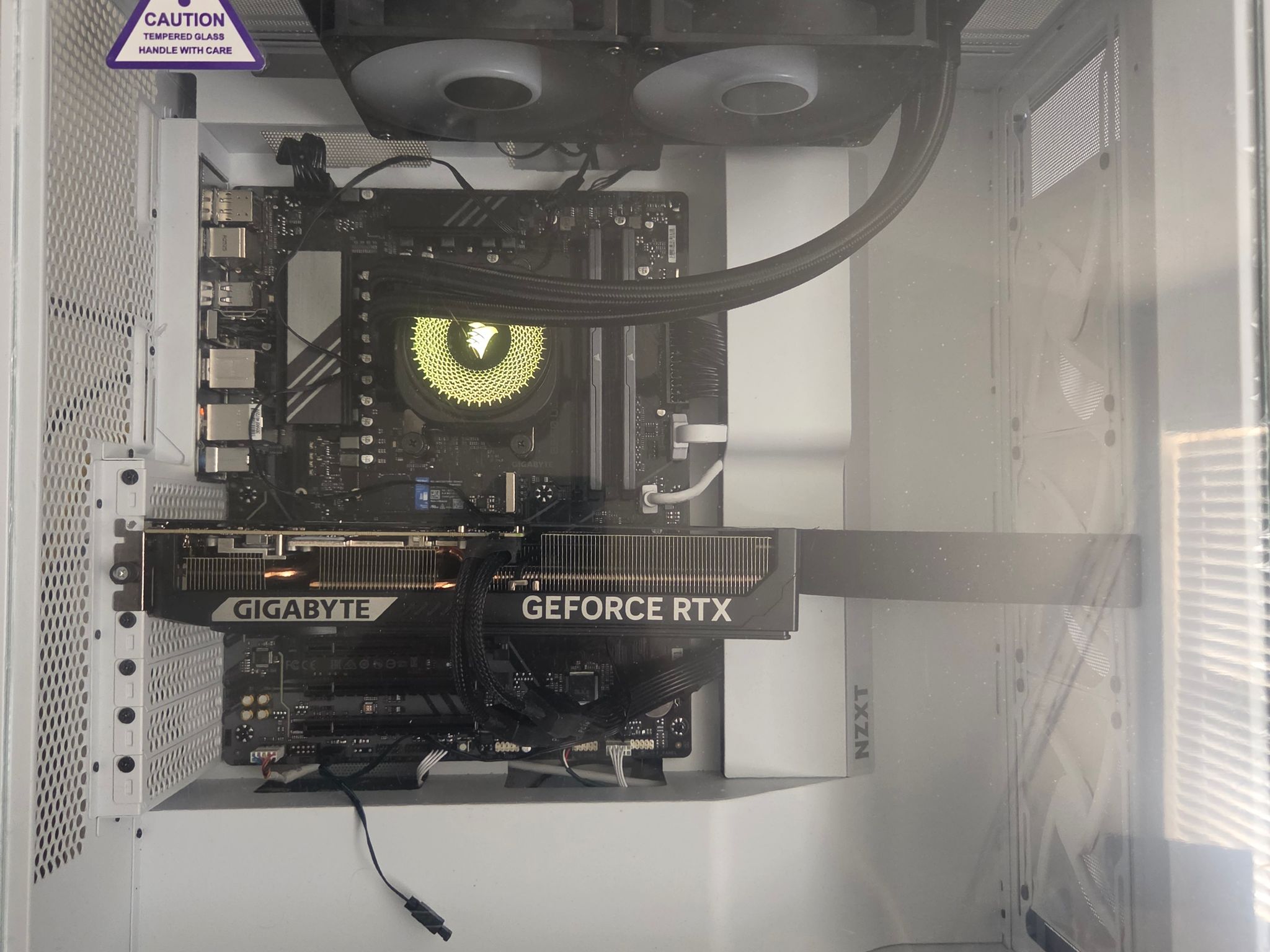 GeForce RTX 5070 Custom Gaming PC - Ryzen 7 9800X3D