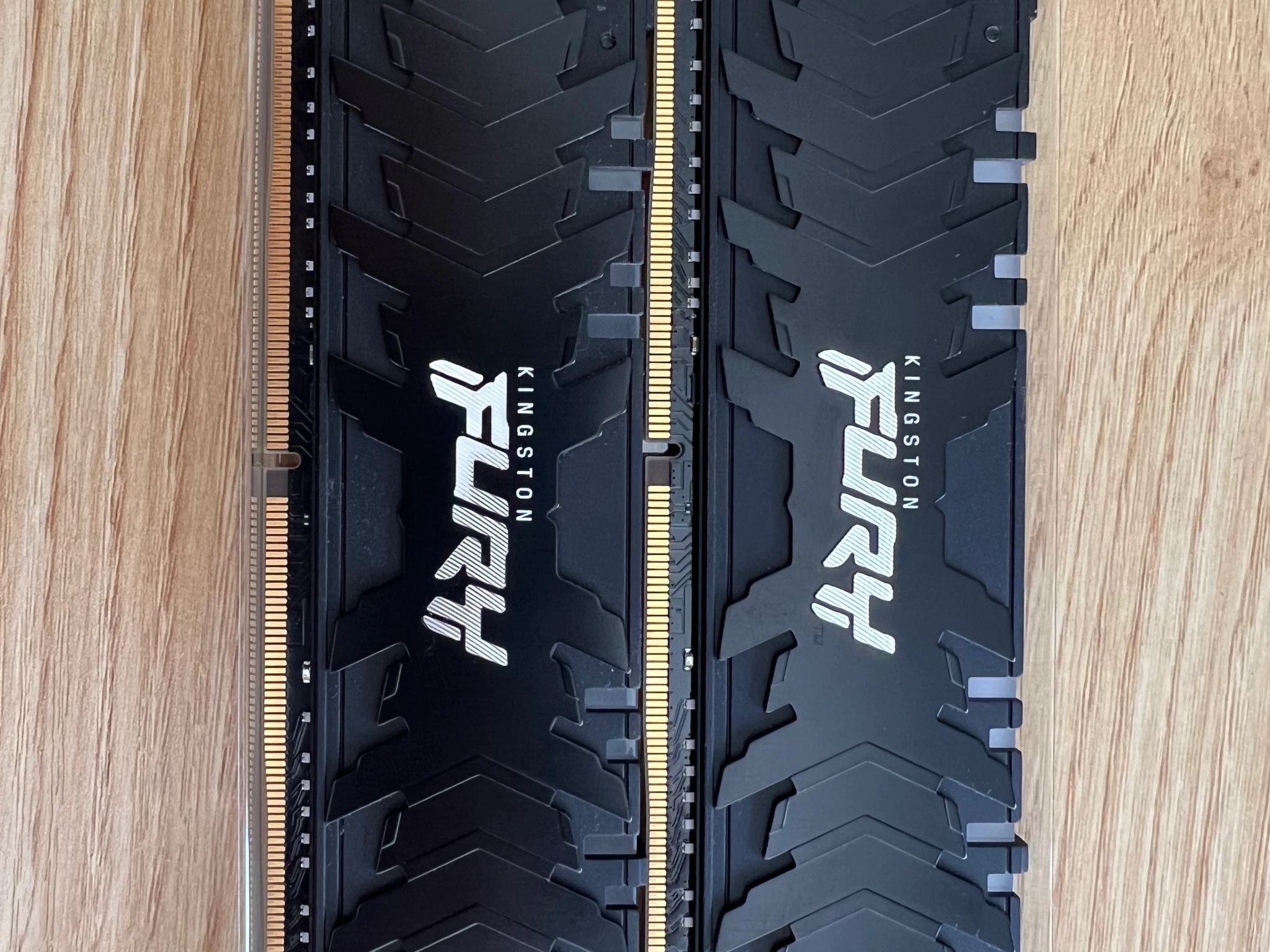16 GB (2x8) DDR4 3600 Memory