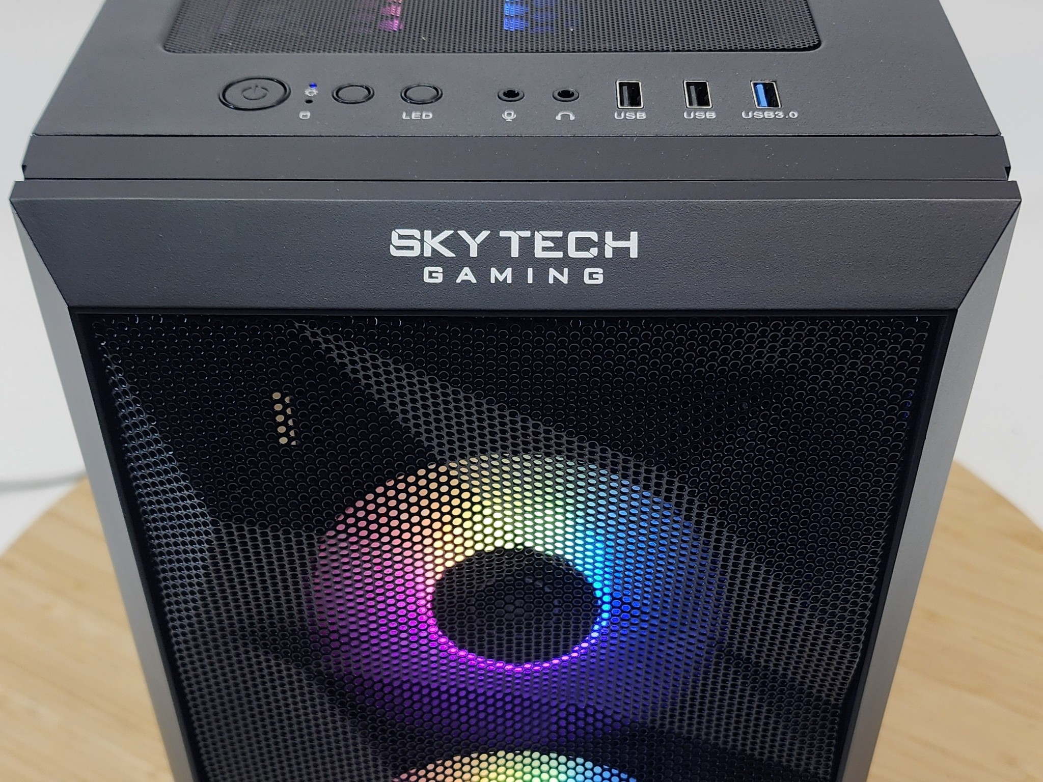 Gaming PC i5-6500 16GB RAM 1TB SSD RX 6400 4GB Windows 11 Computer