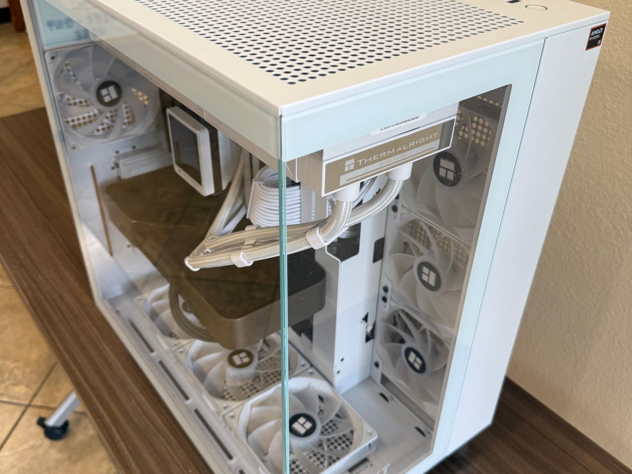 🤍 White Flagship Creator & Gaming PC | Ryzen 9 9950X3D | RTX 5080 Founders Edition | 64GB DDR5