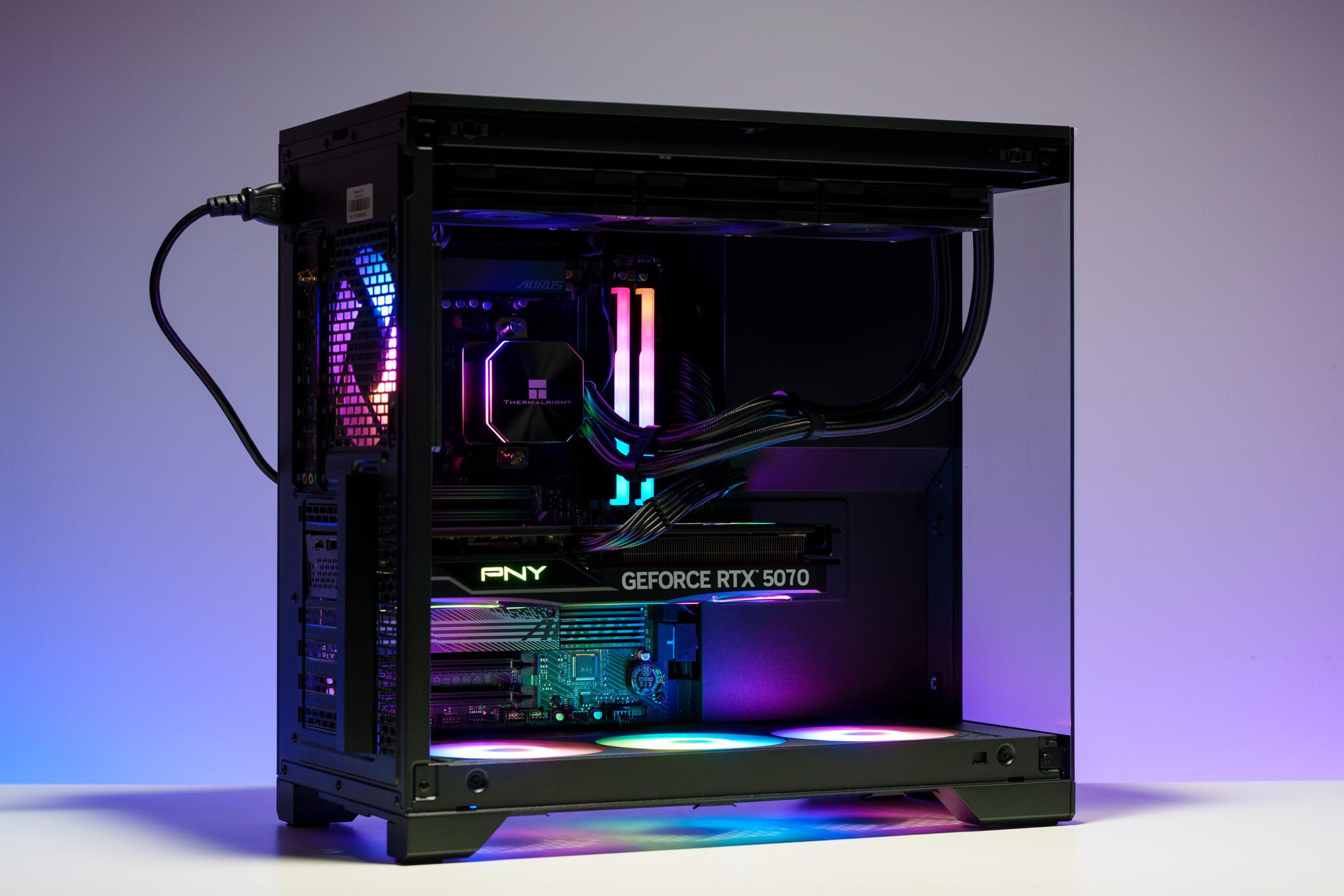 RTX 5070 + Ryzen 9 7900X Gaming PC | 32GB DDR5-6000 CL30 | 1TB Gen4 | 360mm AIO | 750W Gold