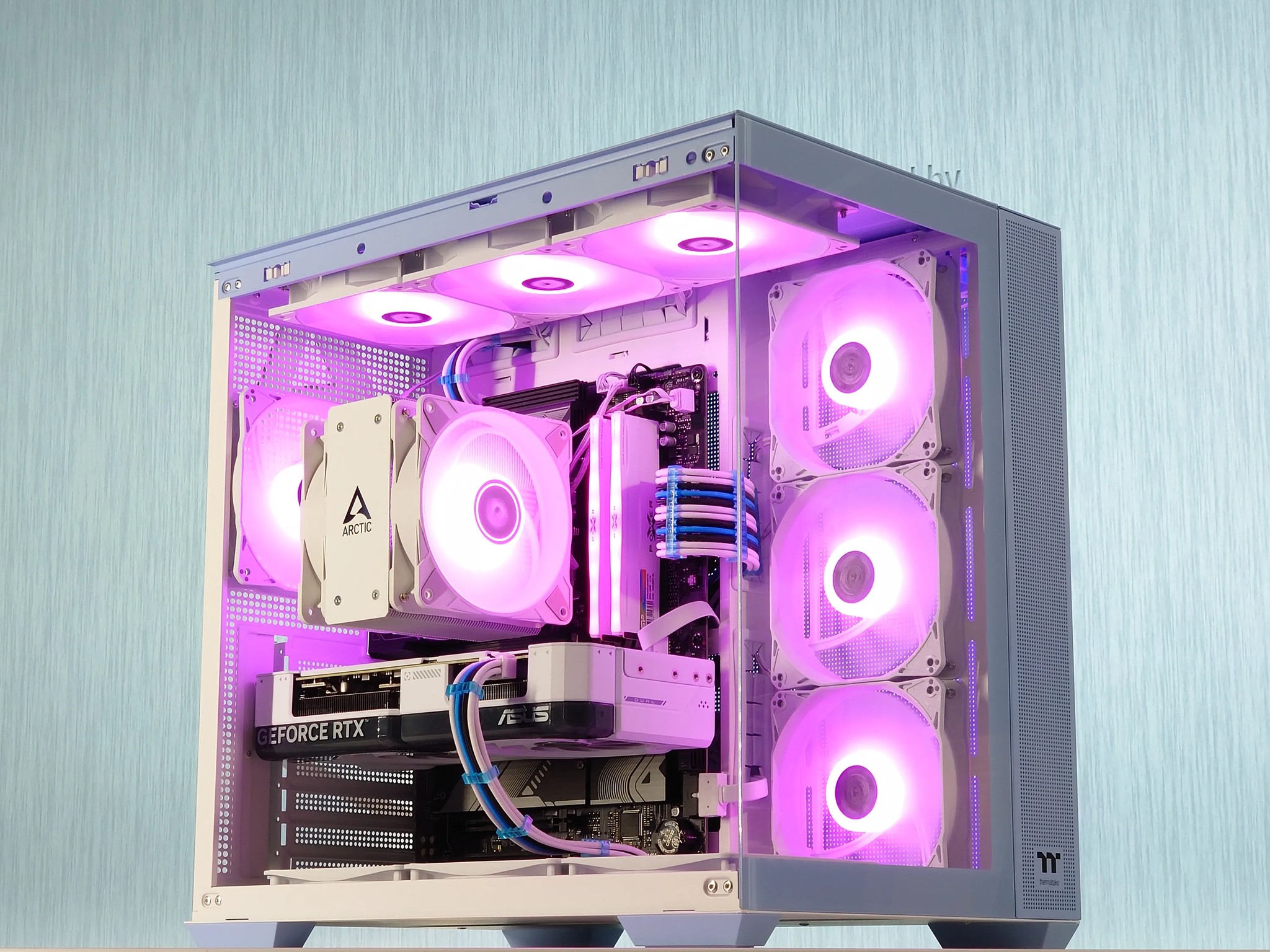 🤍🩵🖤Gaming PC🔲Nvidia RTX 4070 12GB🔲AMD Ryzen 5 7500F🔲32GB DDR5🔲1TB SSD