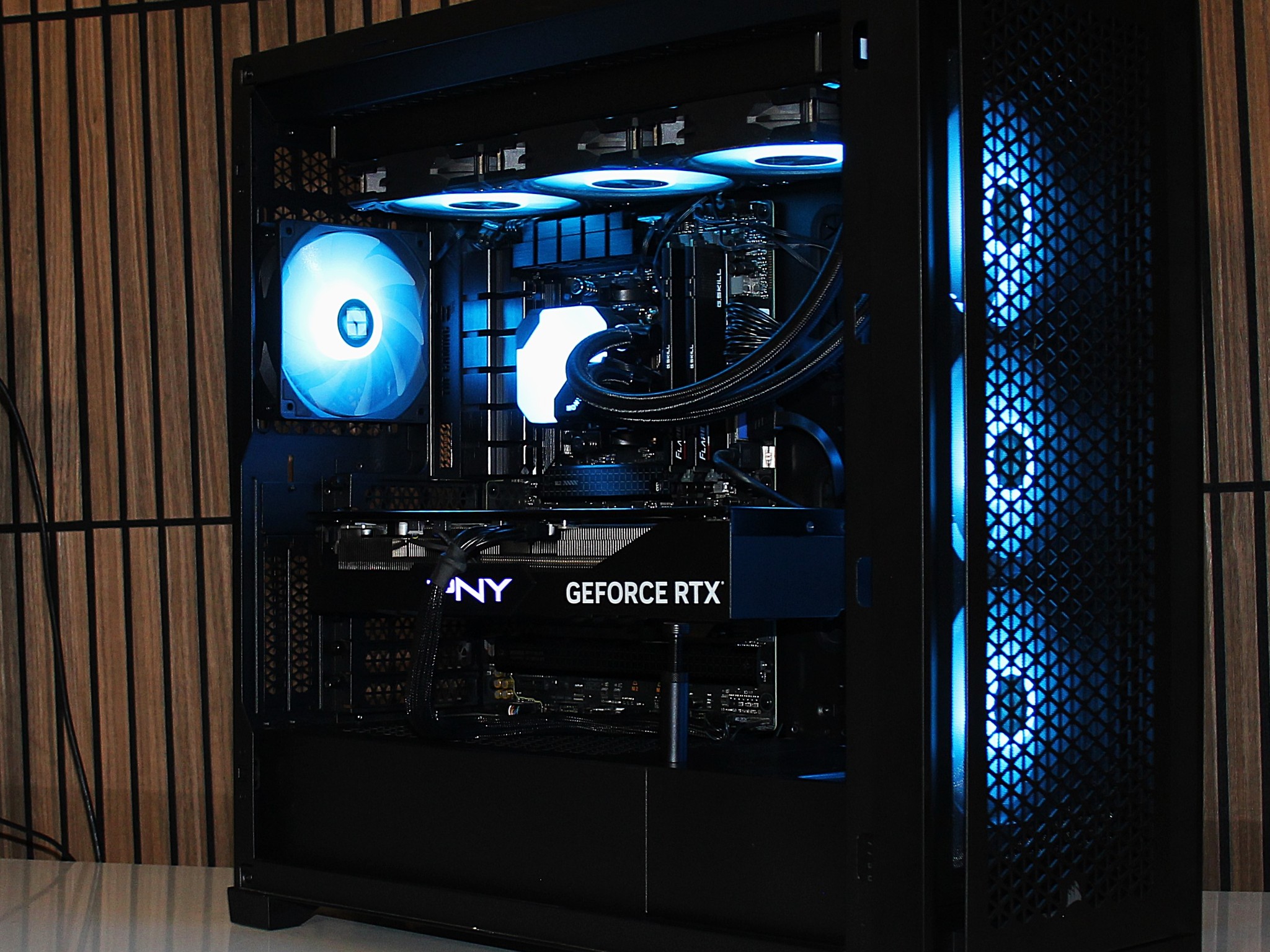 RTX 4080 SUPER | Ryzen 9 7900x | 32GB DDR5 | 1TB NVME | GOLD PSU | Windows 11 | WIFI
