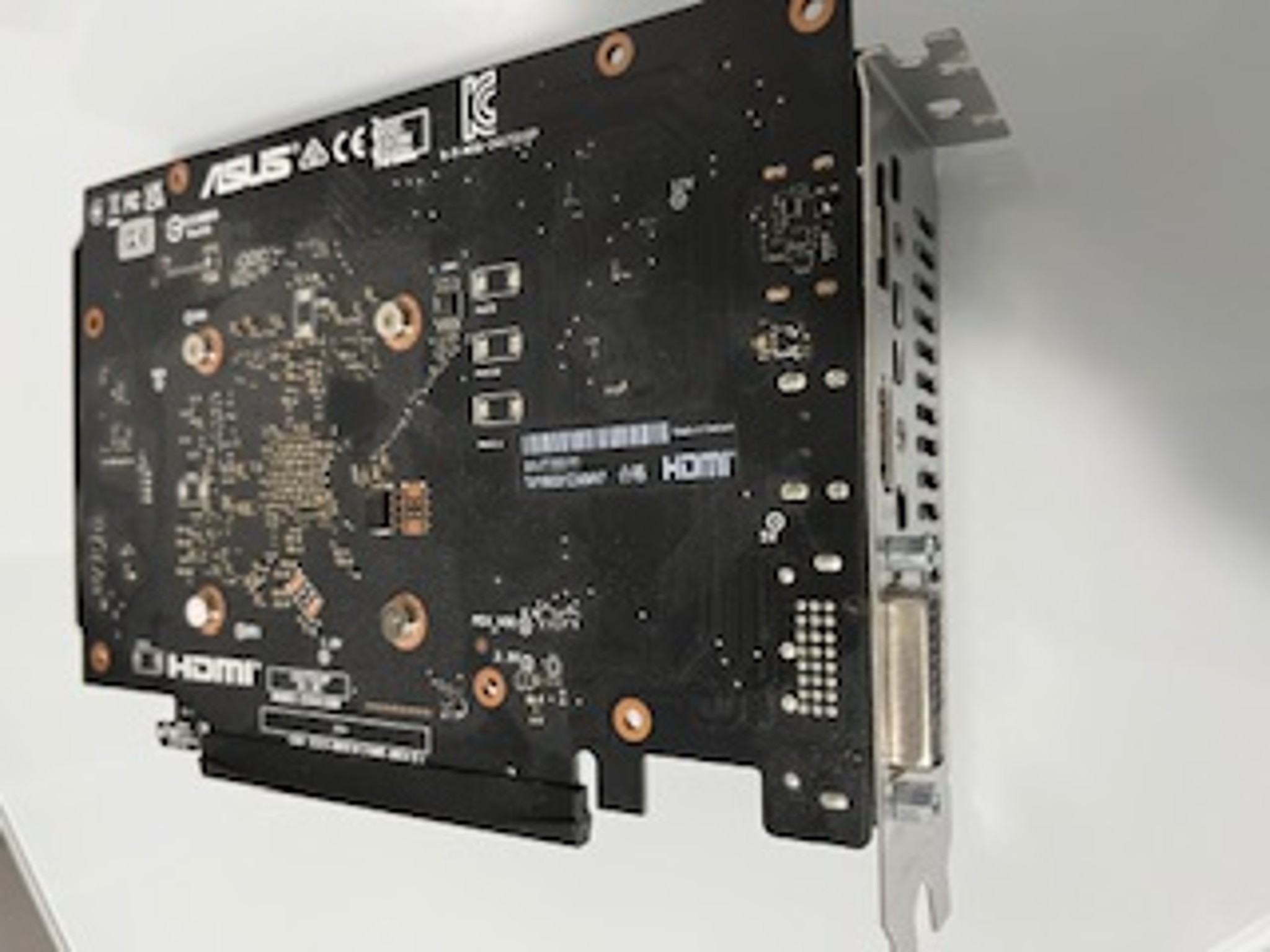 Asus DUAL GeForce RTX 3050 6GB