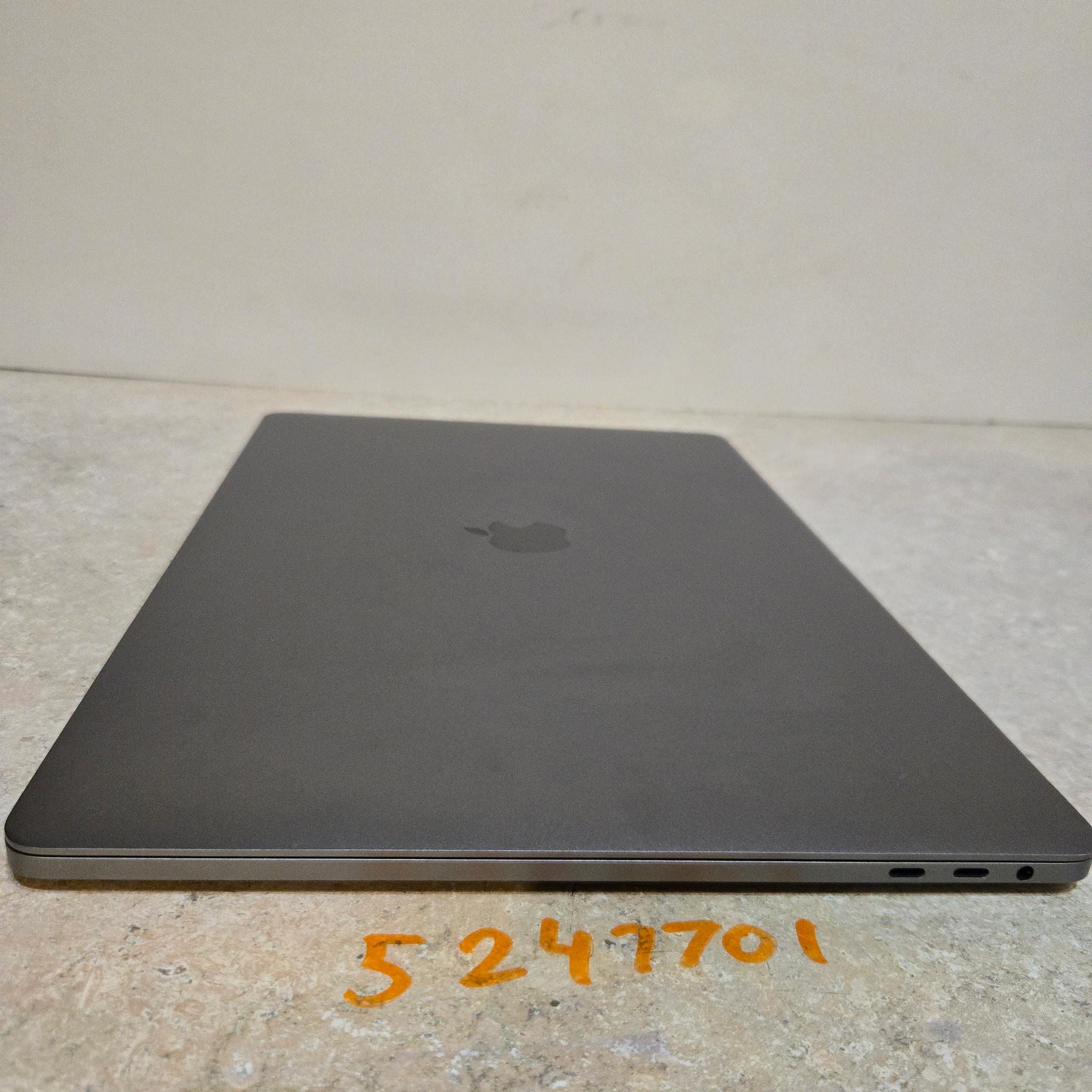 Apple Macbook Pro 15 inch Laptop - 2018 - 512GB - intel i7 - Model A1990