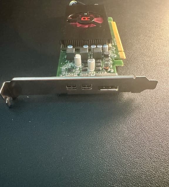 Dell / AMD Radeon RX 550 (D091) – 4GB GDDR5 – Tested & Working