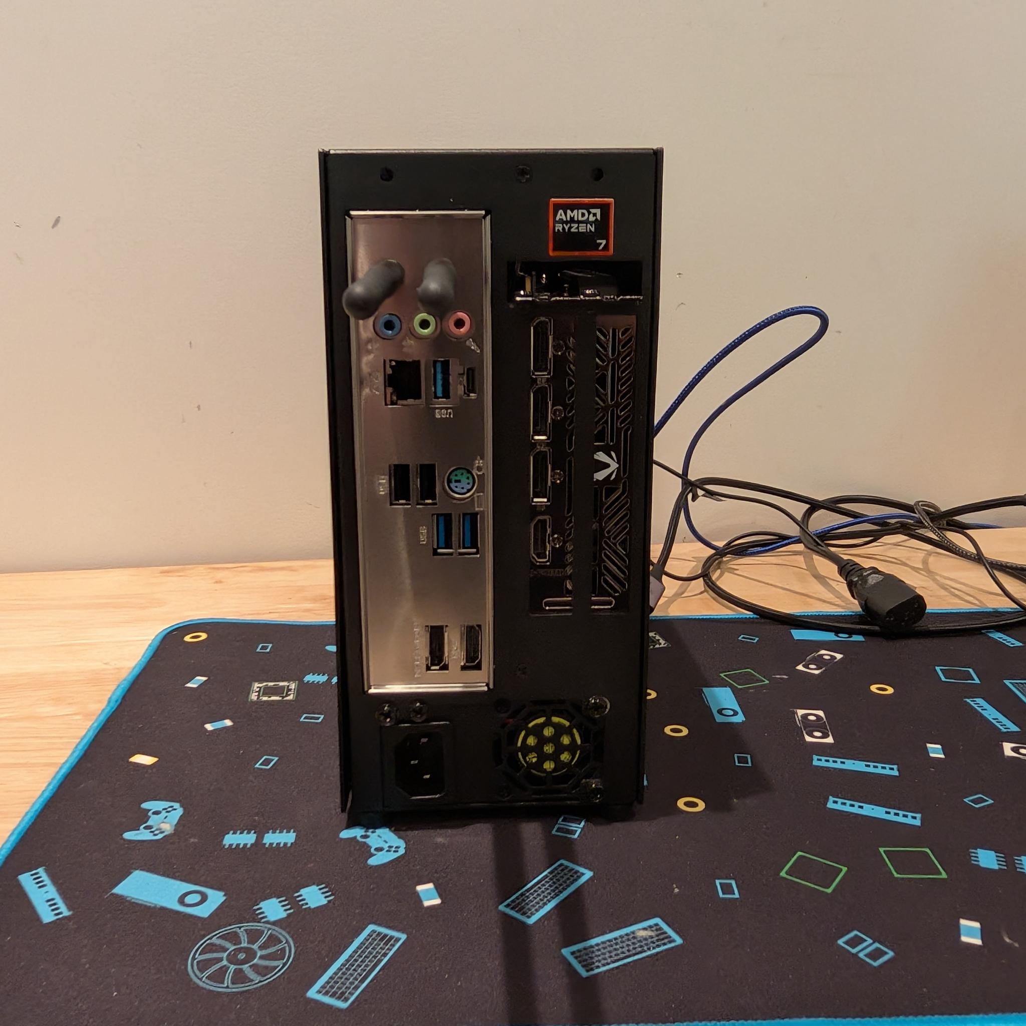 1080p Expeditioner - RTX 5060, Ryzen 5 5600X, 32 GB DDR4 RAM, 1 TB Gen 4 NVME