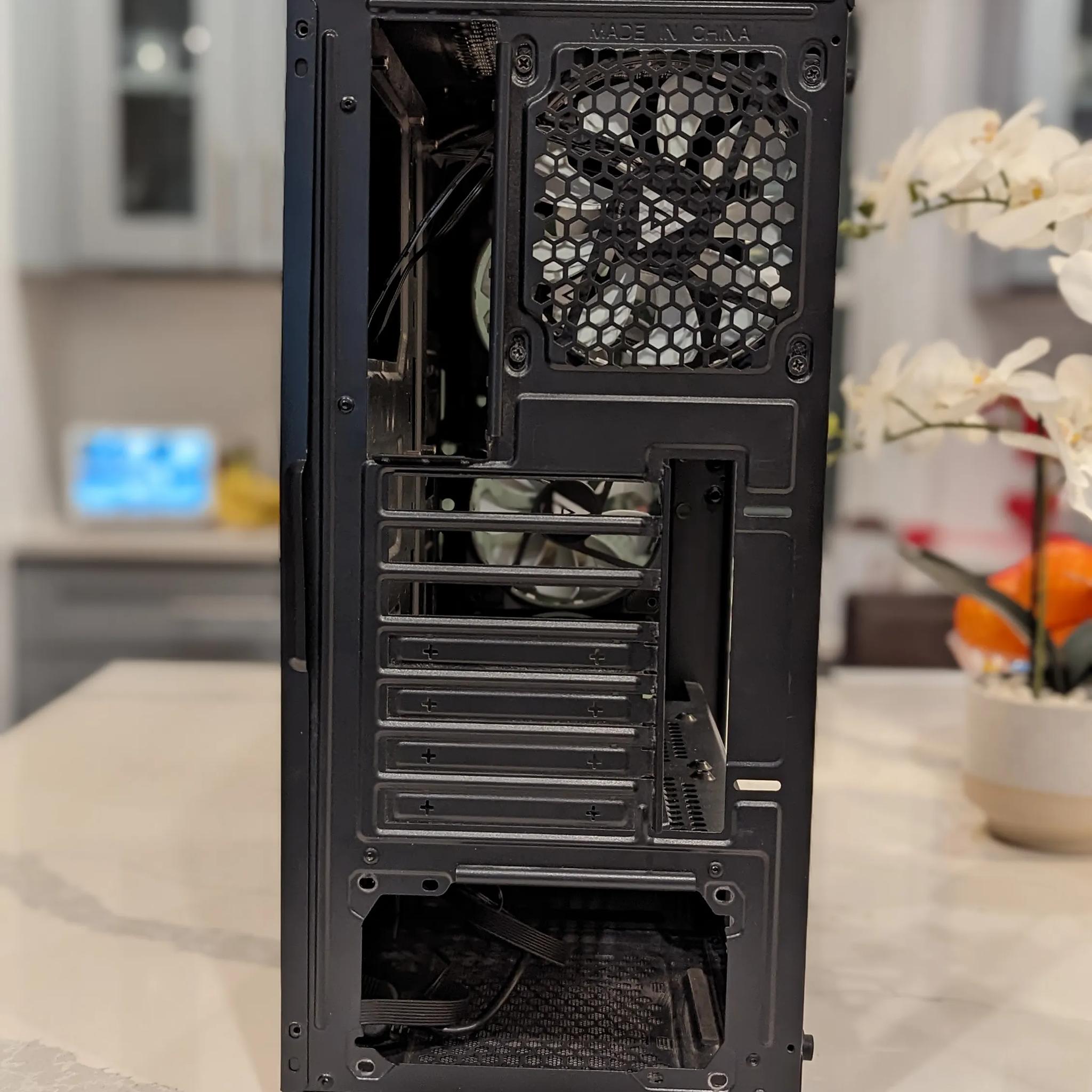 Apevia Aura-F-WH Mid Tower Gaming Case with 4 x RGB Fans