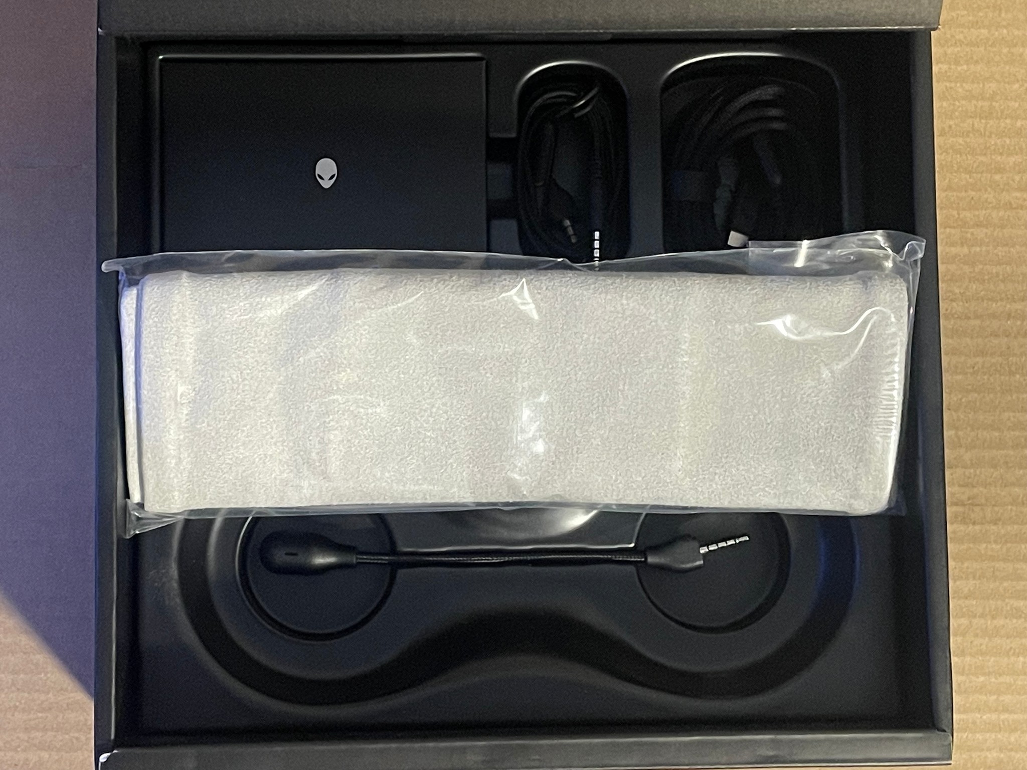 Alienware 920H Wireless Gaming Headset - Dark Side of the Moon