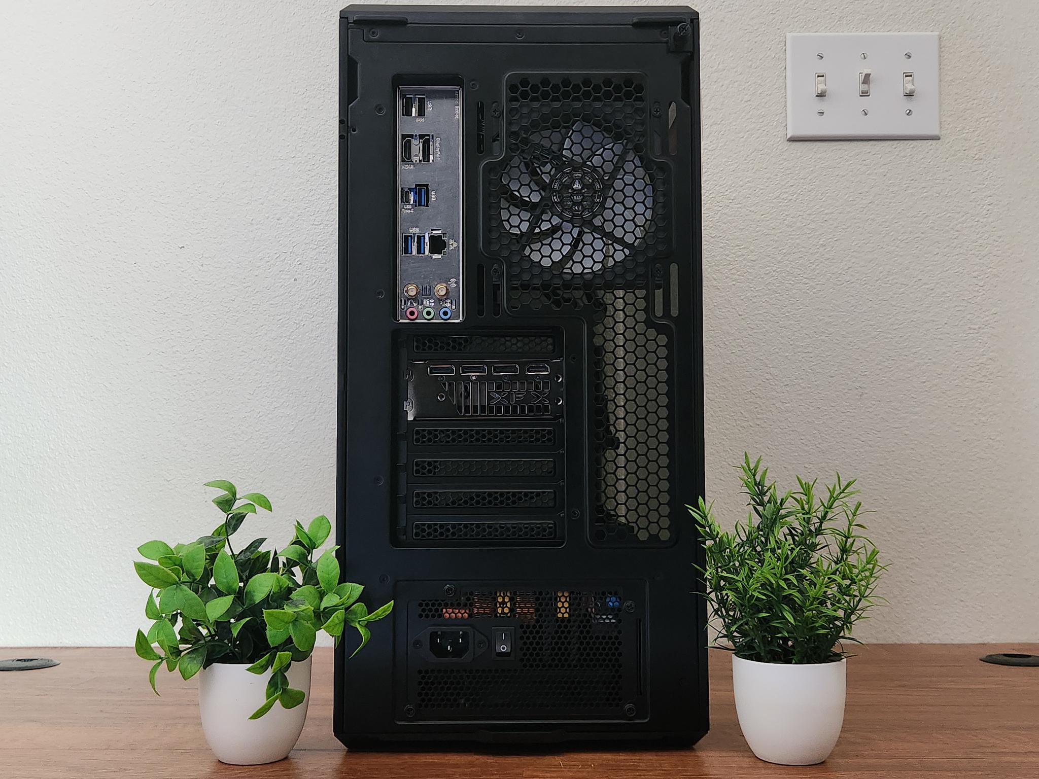 RX 7900 GRE | i7 11700F | 16GB RAM | 1TB SSD | WiFi + BT | WINDOWS 11 Pro