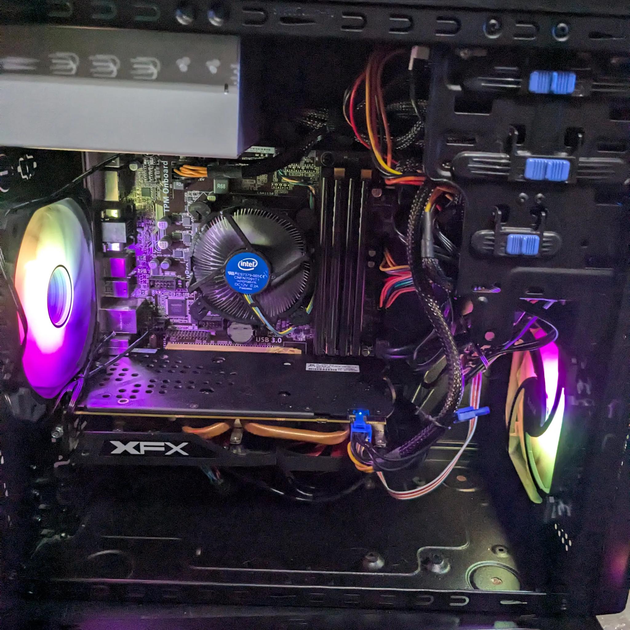 120 FPS Fortnite | 180 Day Warranty | e3-1231v3, 16GB RAM, RX 470 4GB, 400GB SSD, Win10, Wifi, RGB