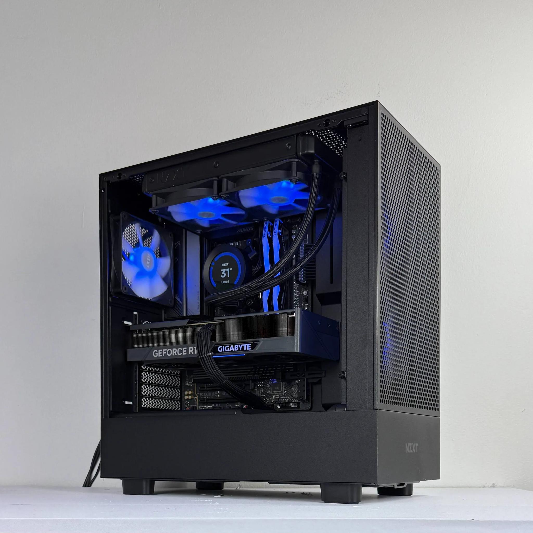 💠Novaflux💠  | 1440p Streaming PC | Ryzen 7 7800X3D | Nvidia RTX 4070 Ti | 32GB DDR5 6000MHz
