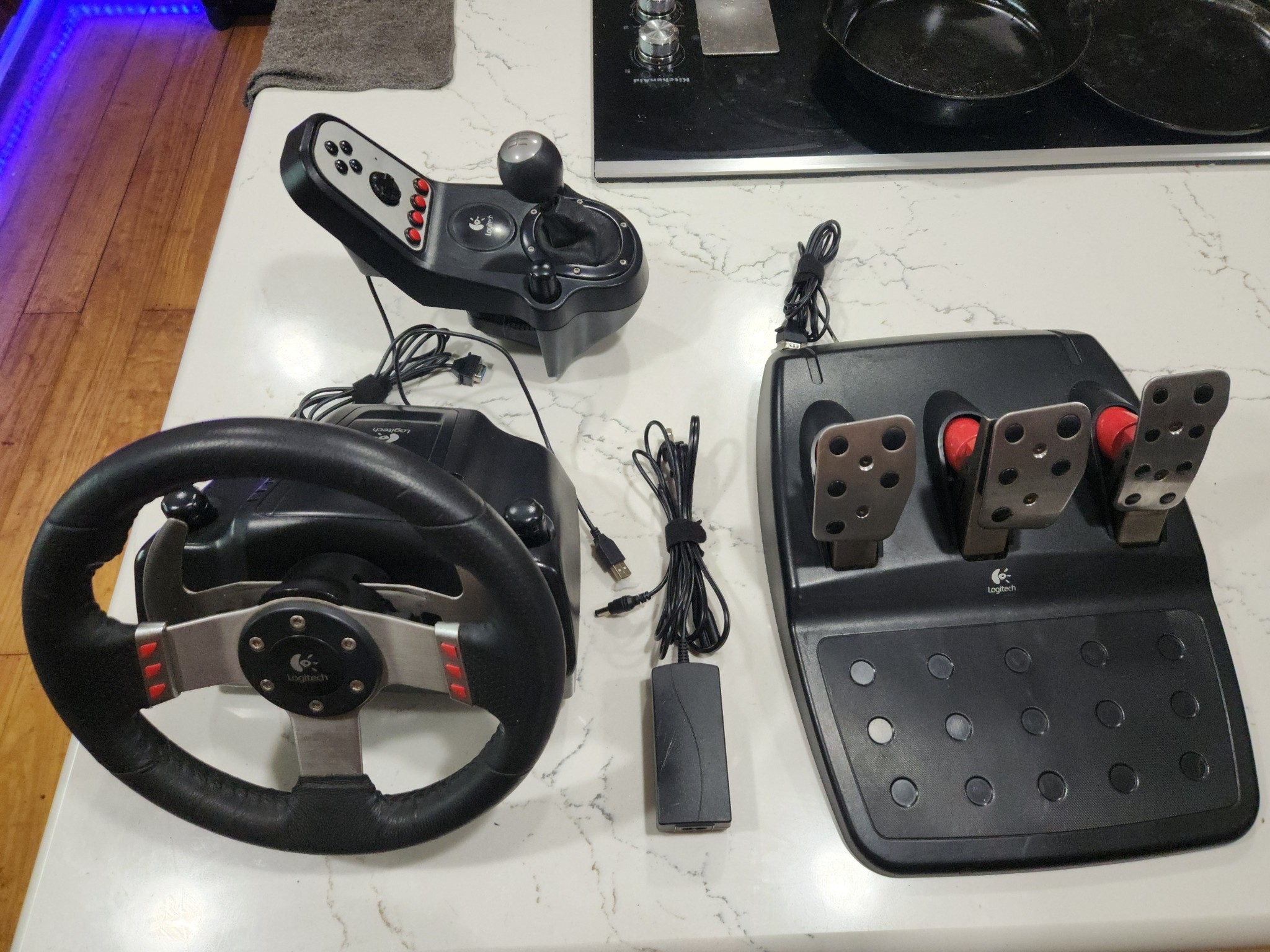 Logitech G27 Racing Wheel