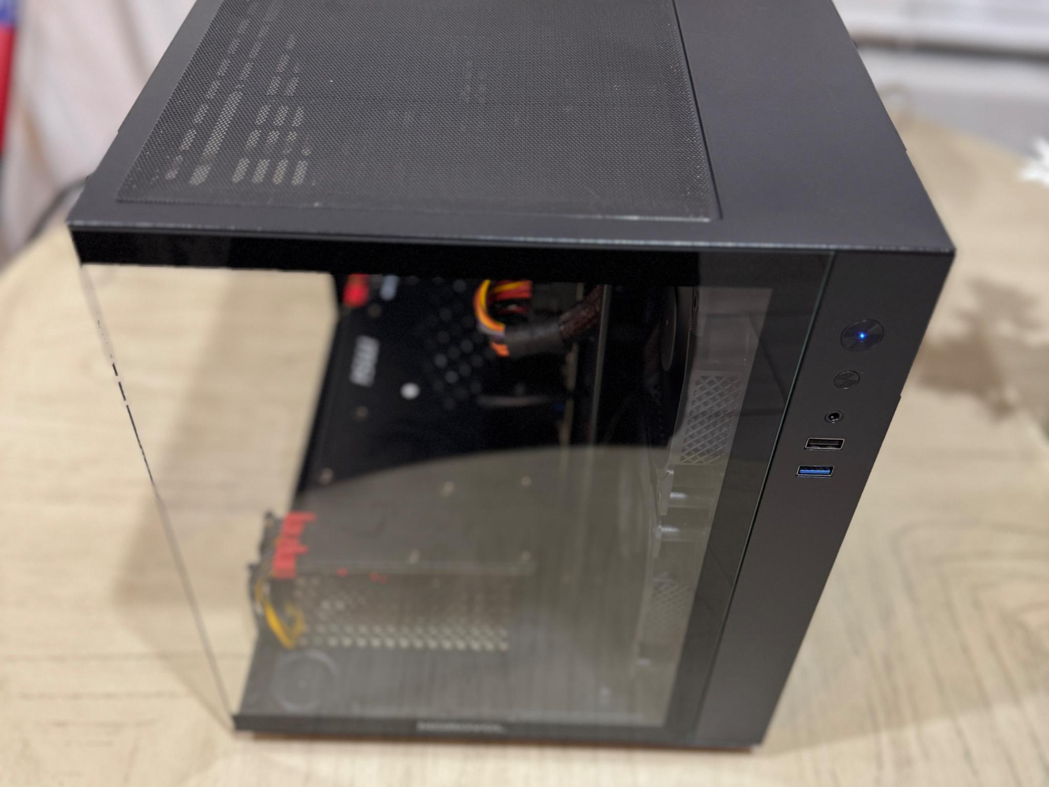 Awesome competitive gaming pc - GeForce 1070 8 GB / 16 GB / 500 GB SSD /
