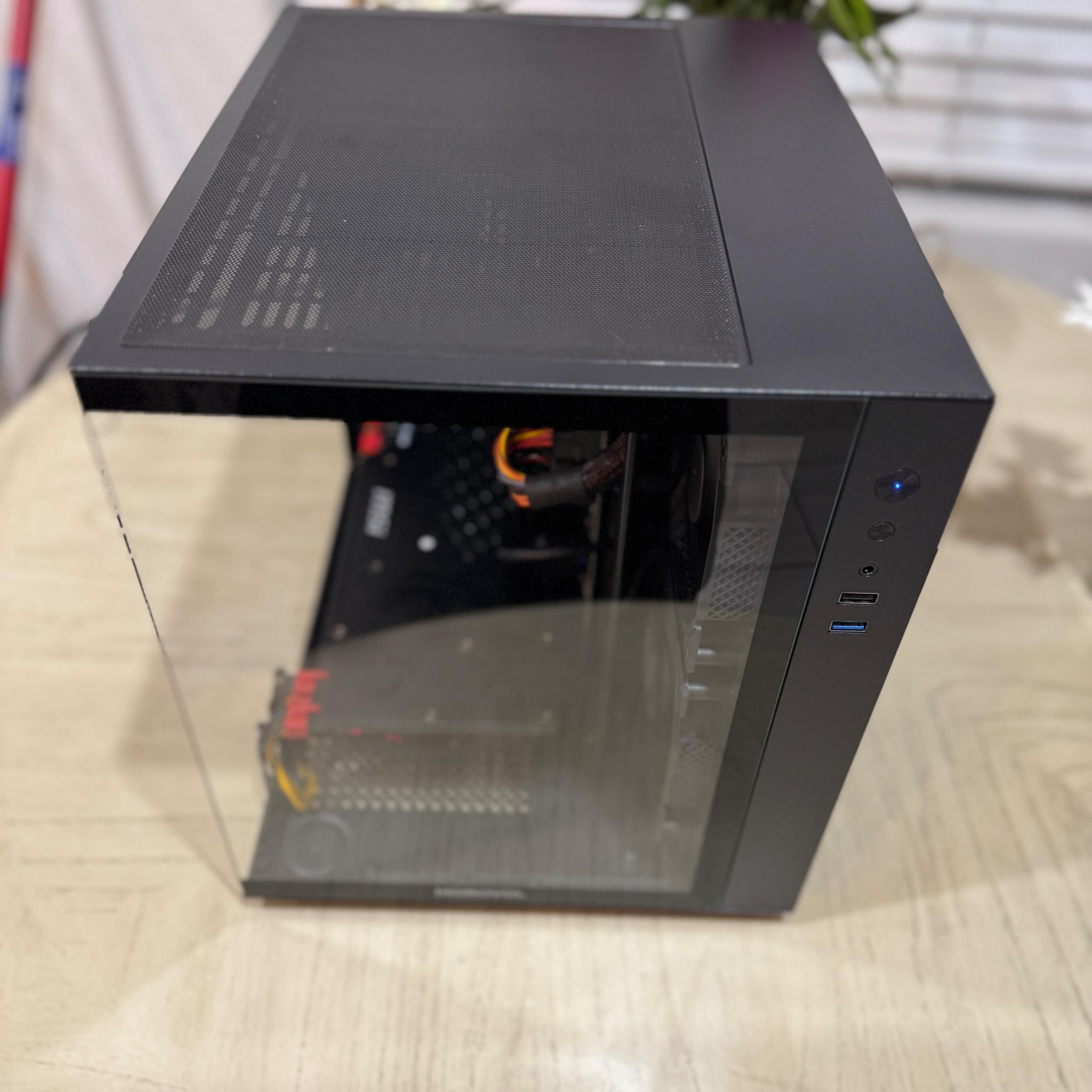 Awesome competitive gaming pc - GeForce 1070 8 GB / 16 GB / 500 GB SSD /