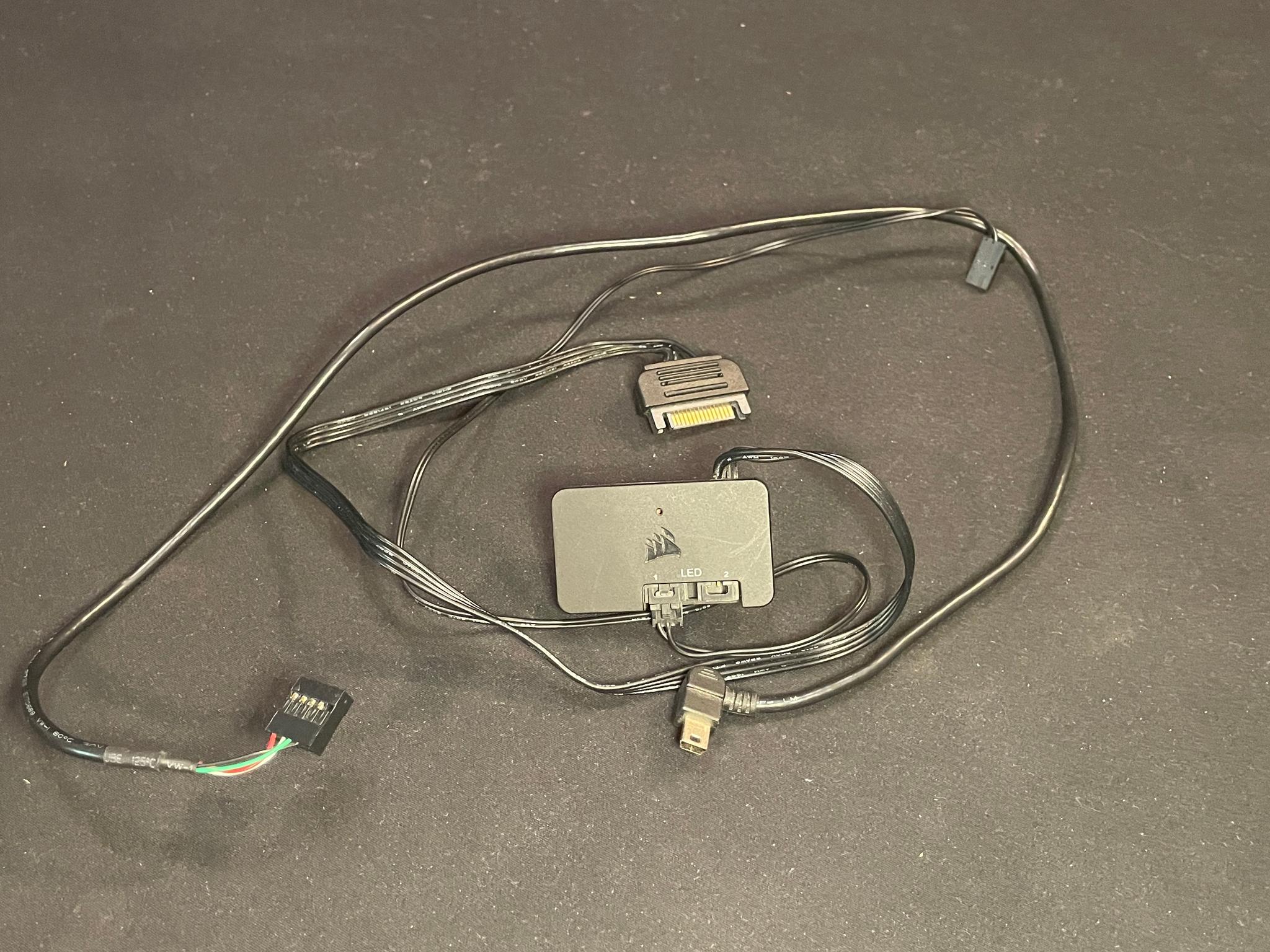 Corsair RGB Lighting Controller Hub with Cables cl-9011109-WW