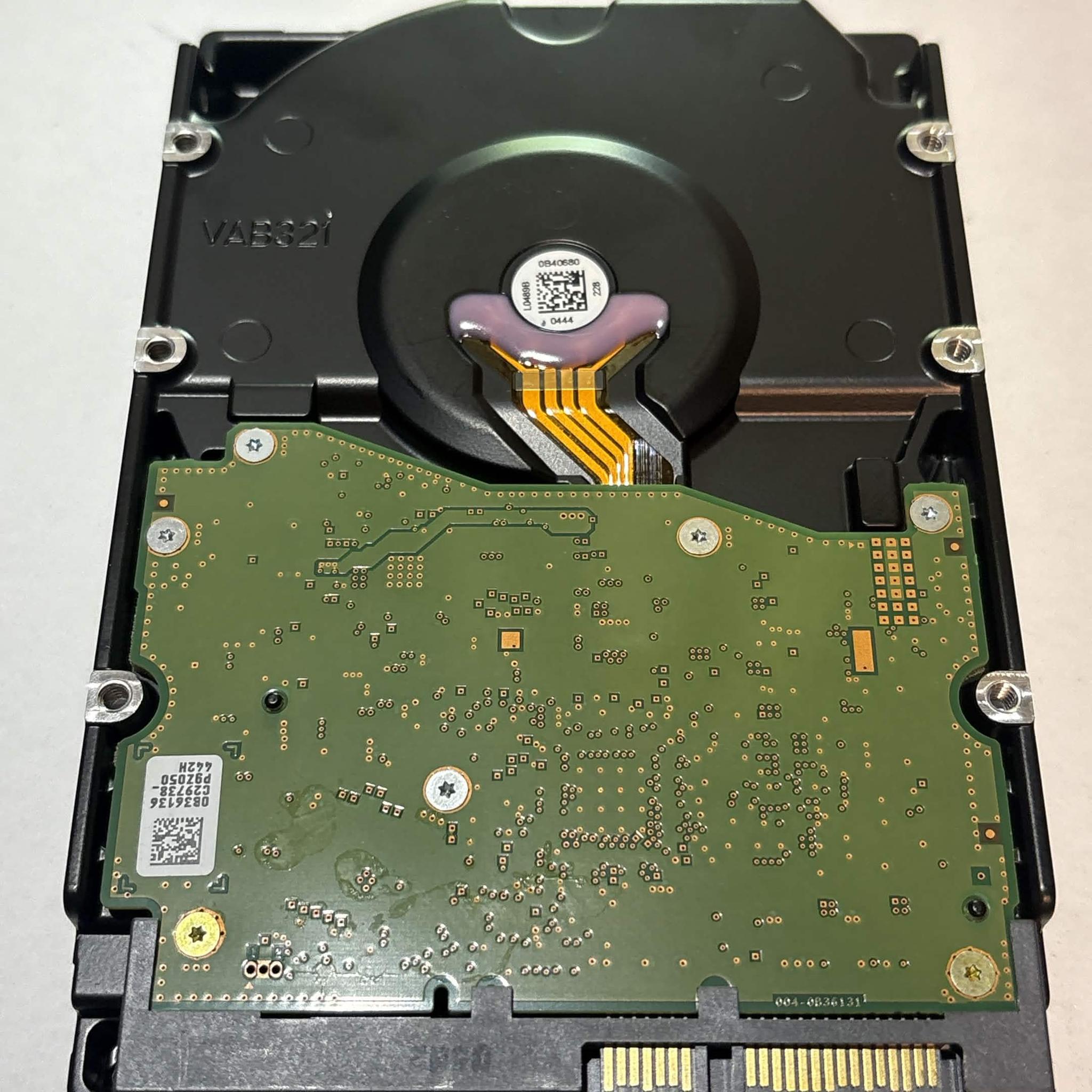 WD Gold 4TB WD4003FRYZ 7200RPM SATA Enterprise HDD – 30,250 Hours – SMART Good