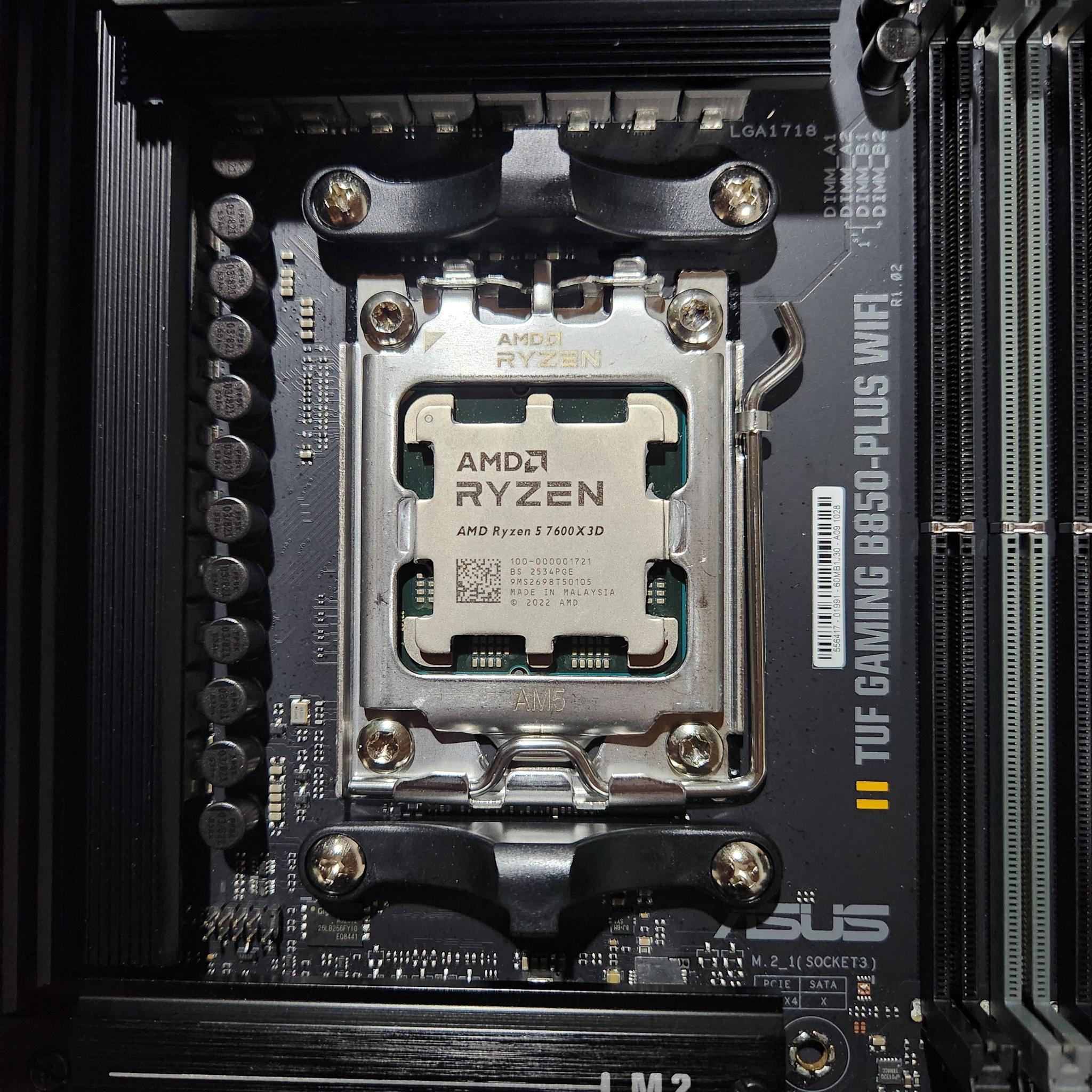 🚀 AMD AM5 Gaming Bundle: Ryzen 5 7600X3D + ASUS TUF Gaming B850-Plus WiFi + 32GB DDR5-6000 CL30