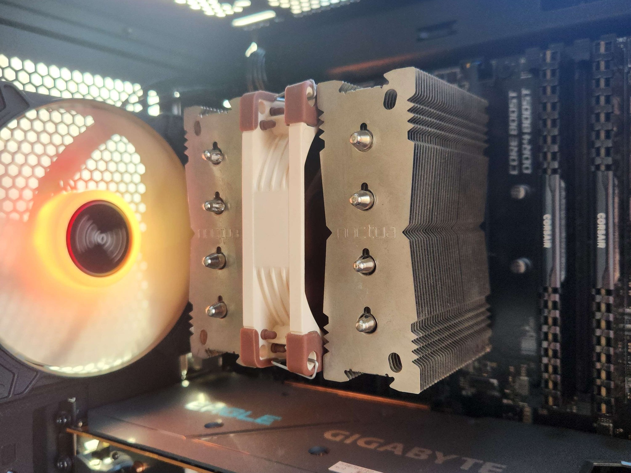 🍀RX 6600 XT | Ryzen 5 5600X | 16GB RAM | 1TB NVMe | WiFi | Windows 11