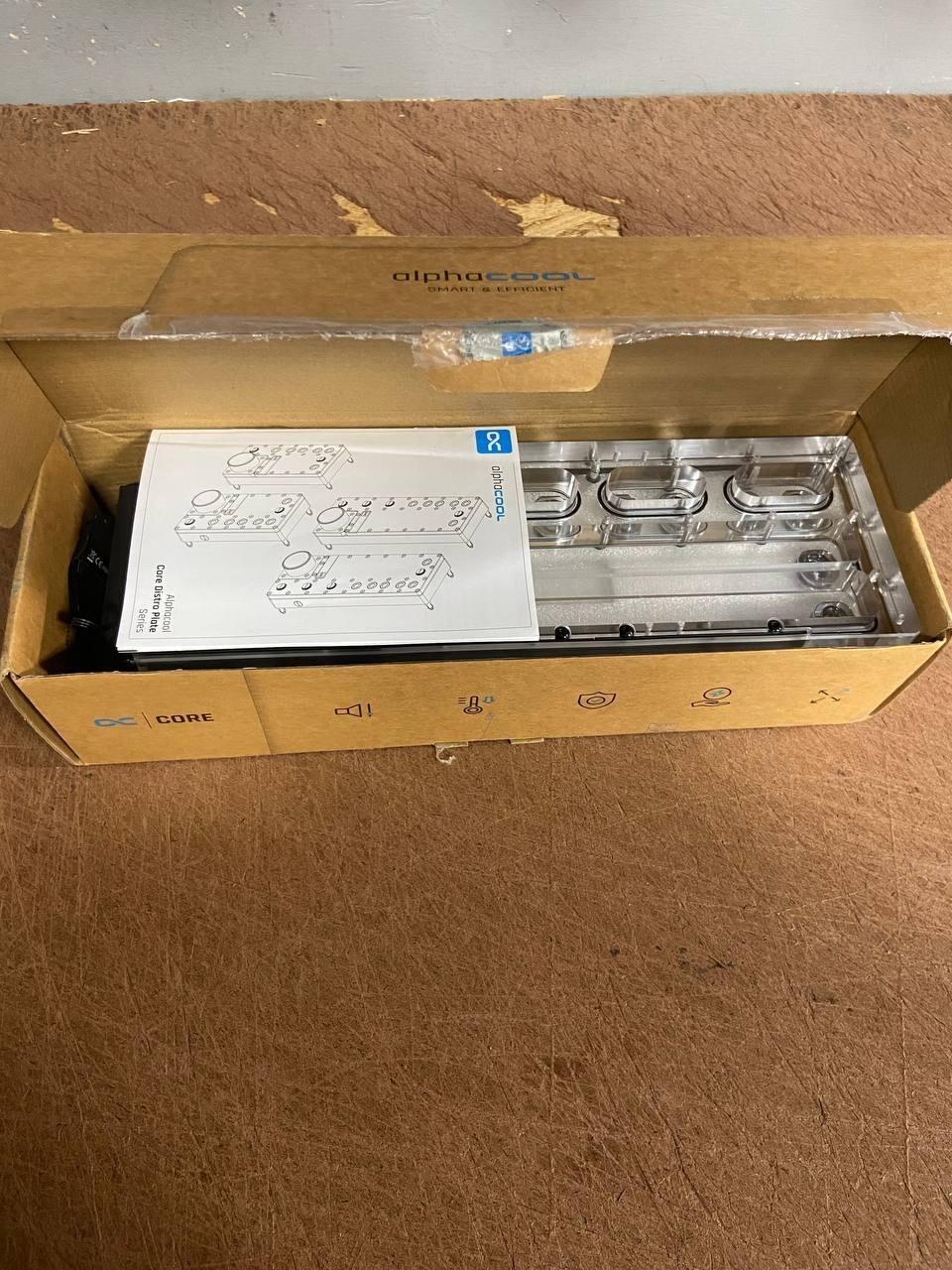 Alphacool Core Distro Plate 360 Right with VPP Pump (15479)