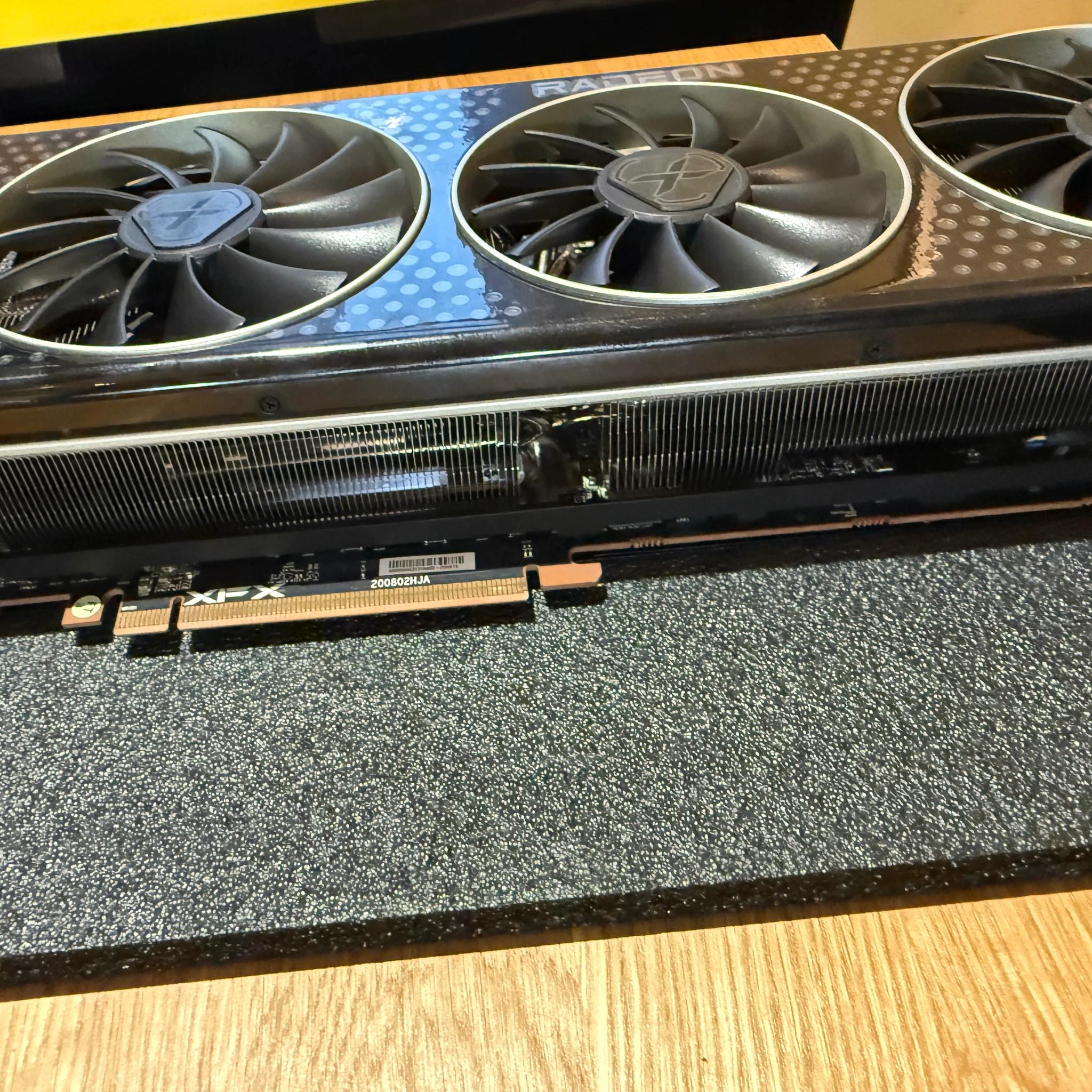 XFX Speedster MERC 319 AMD Radeon™ RX 6950 XT Black