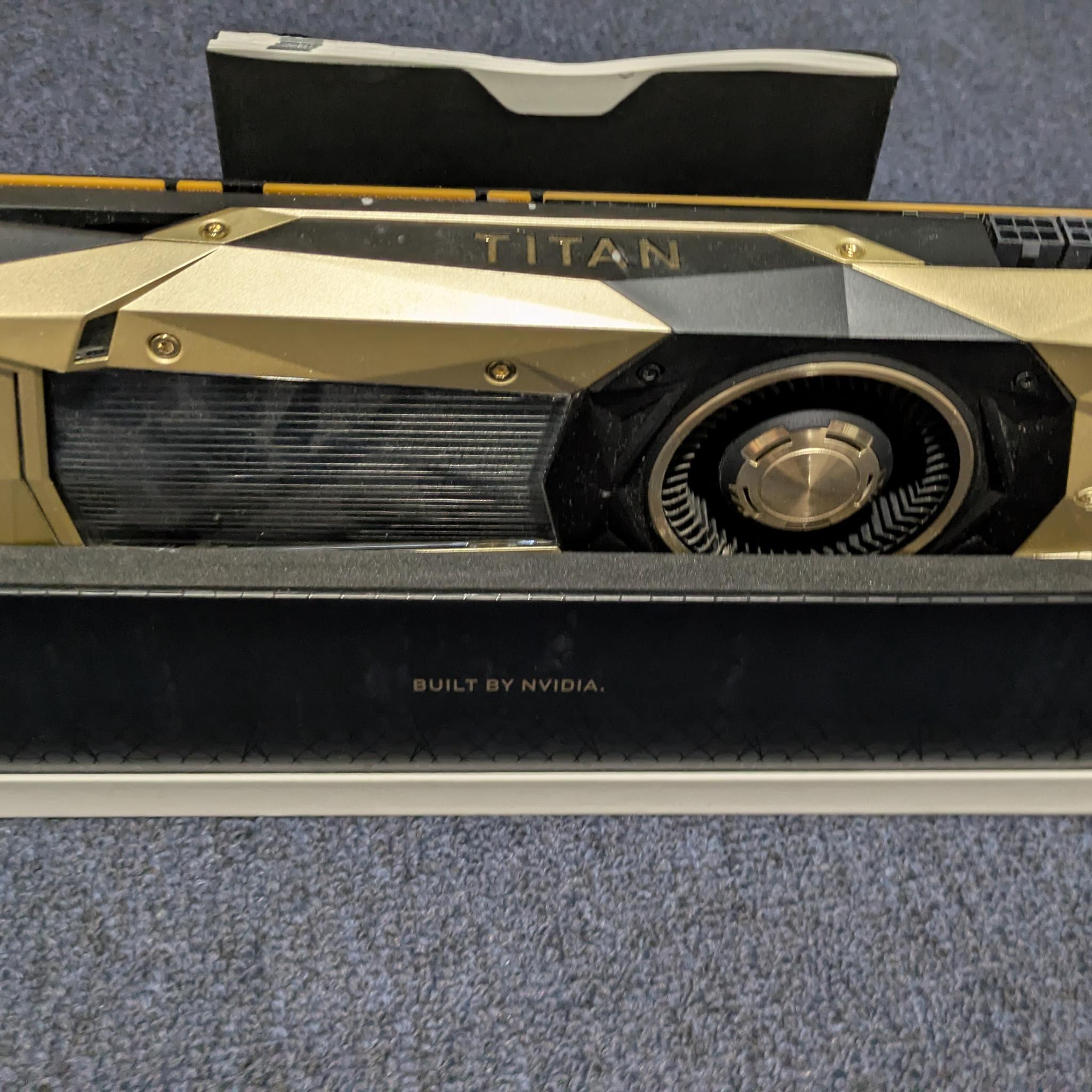 NVIDIA Titan V + Water Cooling Backplate