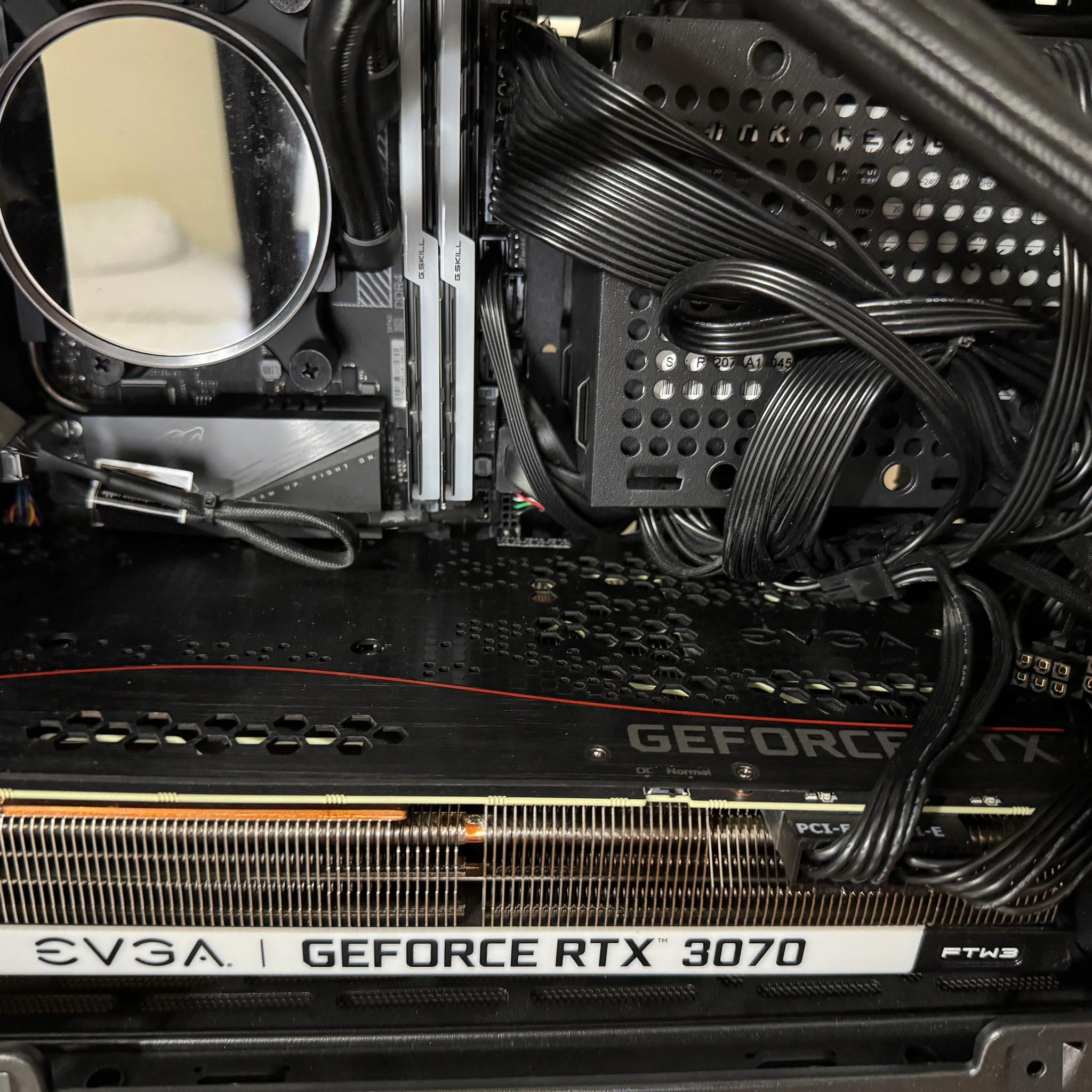 SFF PC - EVGA FTW3 3070, Noctua Fans, 850W 80+ Platinum PSU