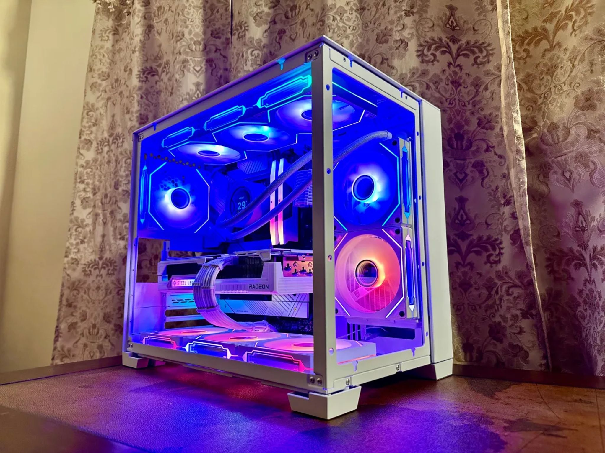 ❄️Whiteout 4K PC– Radeon 9070XT |i7-13700K | Z790 | 32GB DDR5 | 2TB Gen4