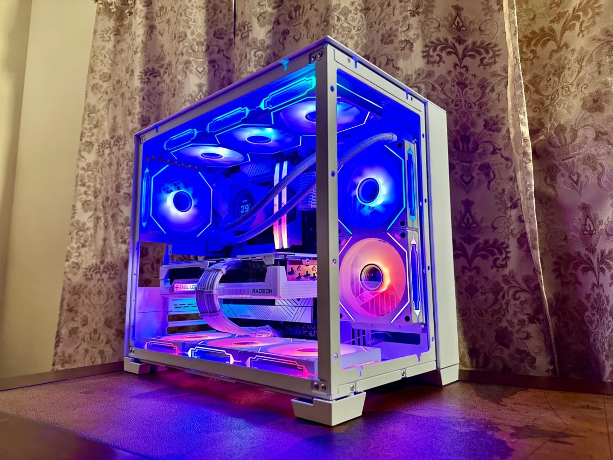 ❄️Whiteout 4K PC– Radeon 9070XT |i7-13700K | Z790 | 32GB DDR5 | 2TB Gen4