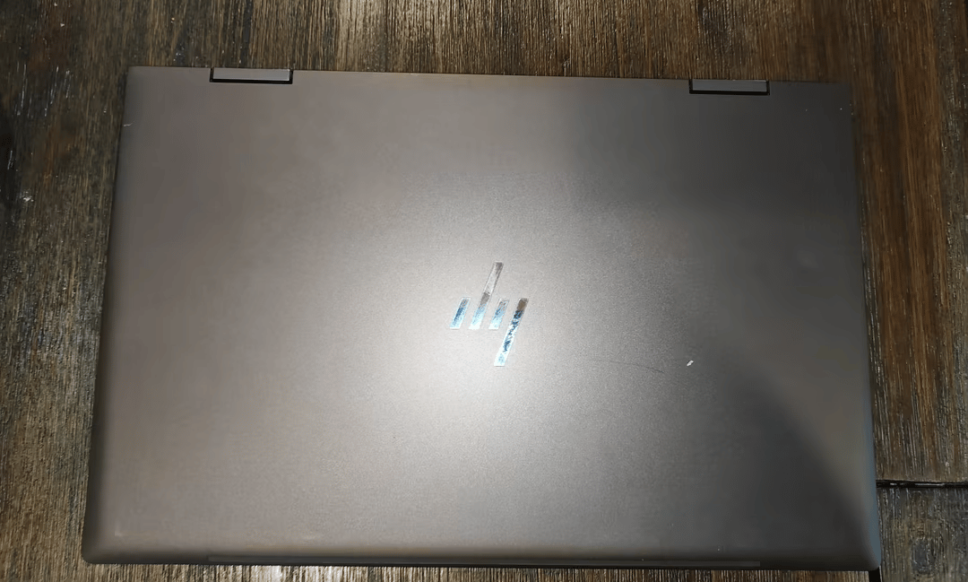 Scratch and Dent HP Envy 15" 2-in-1 w/ Ryzen 7 4700U | 8GB Ram | 500GB SSD