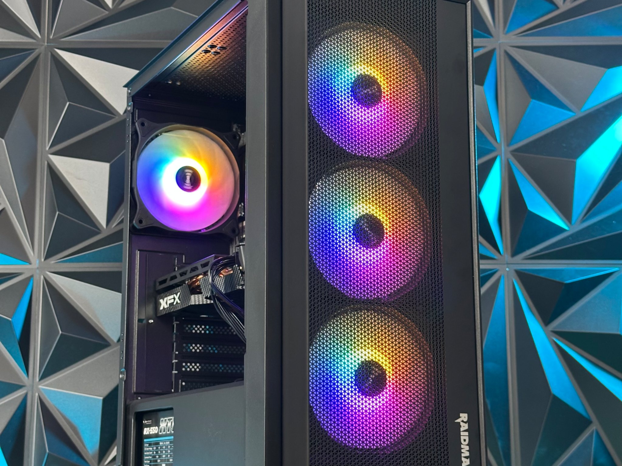 Nvidia RTX 4060 | Intel core i7 3.4ghz | 32GB RAM | SSD+1TB | Wi-Fi/BT | Win 11 - Custom ...