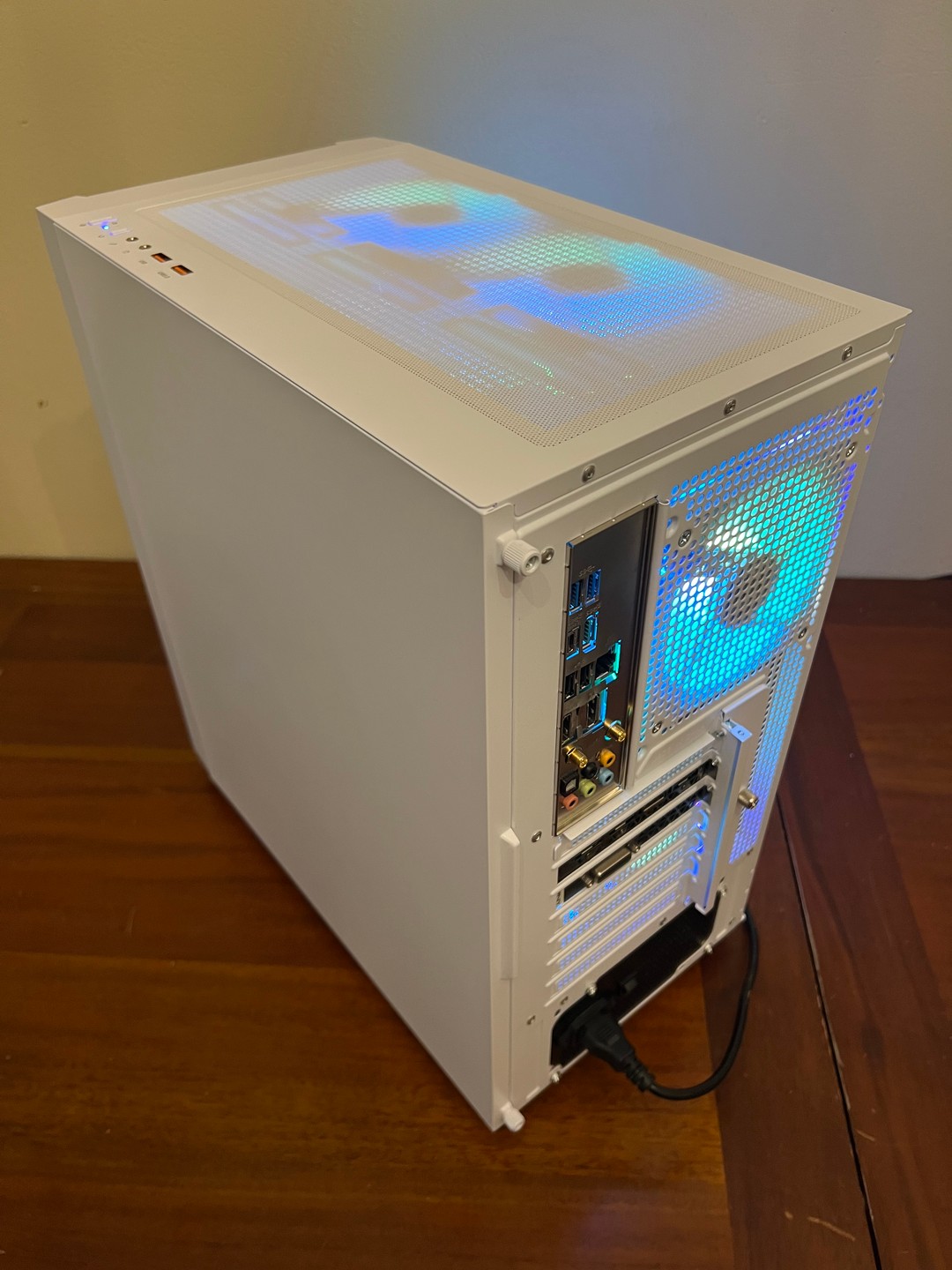 Ryzen R5 2600 Gaming PC GTX 1070 8GB 1TB Storage 16GB RAM WIFi