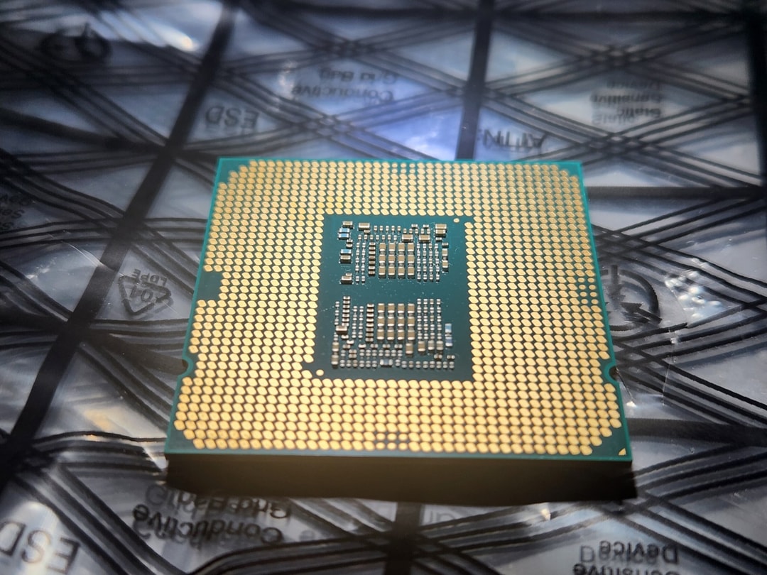 Intel Core i9-10850K | 5.2 GHz | 10 Core 20 Thread | LGA 1200 CPU