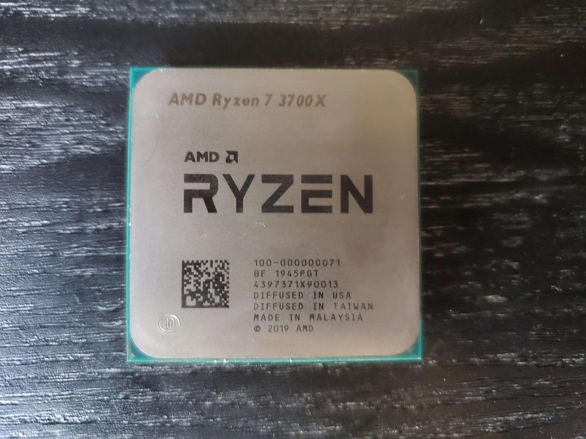 AMD Ryzen 7 3700X CPU