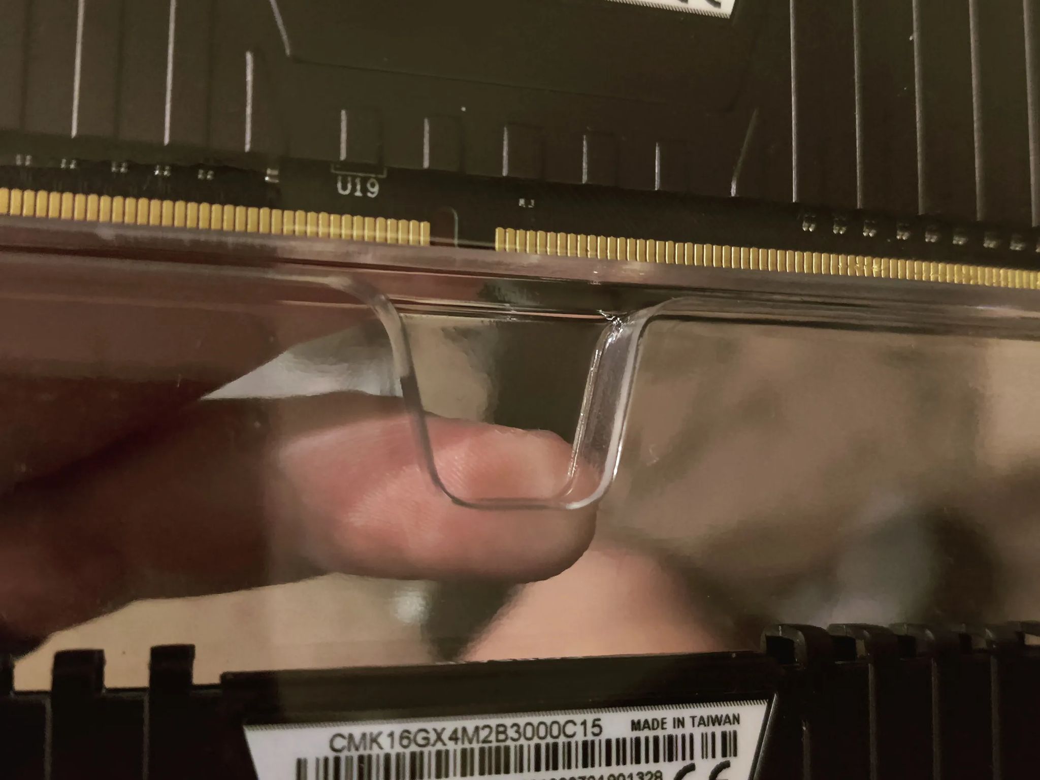 Lightly used, never overclocked VENGEANCE LPX DDR4 15-17-17-35 3000Mhz Memory, 16GB(2x8) kit!