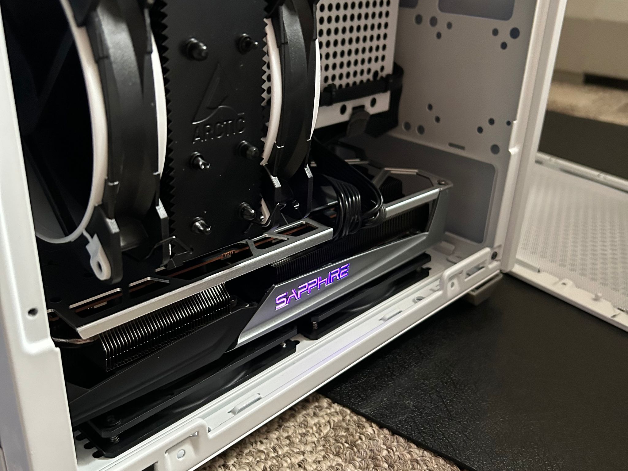 ITX Gaming PC Ryzen 7 3700X - RX 5700 XT