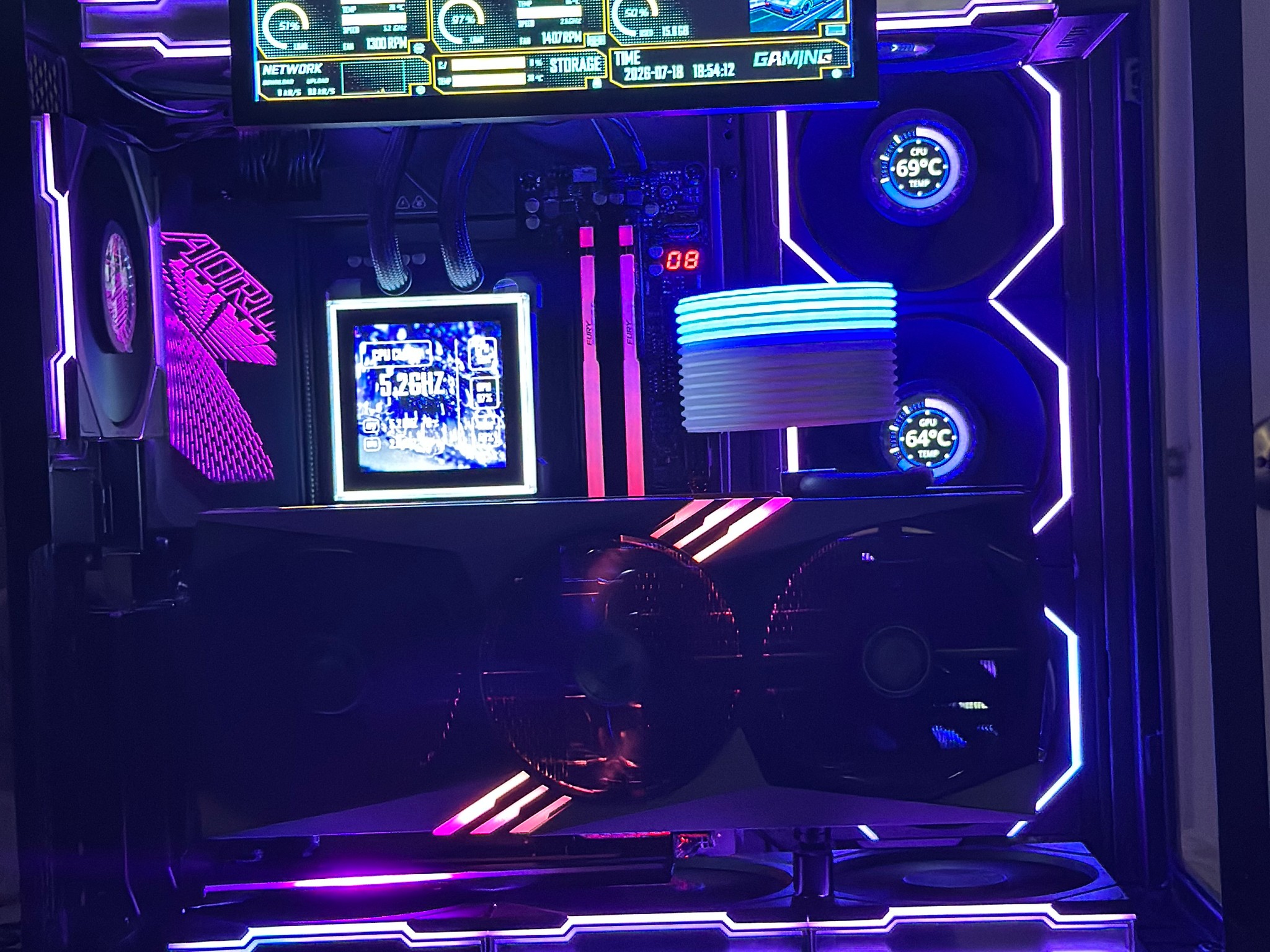 Msi Gaming Trio 9800X3d 9100 pro 4TB Kingston Ram CL 30