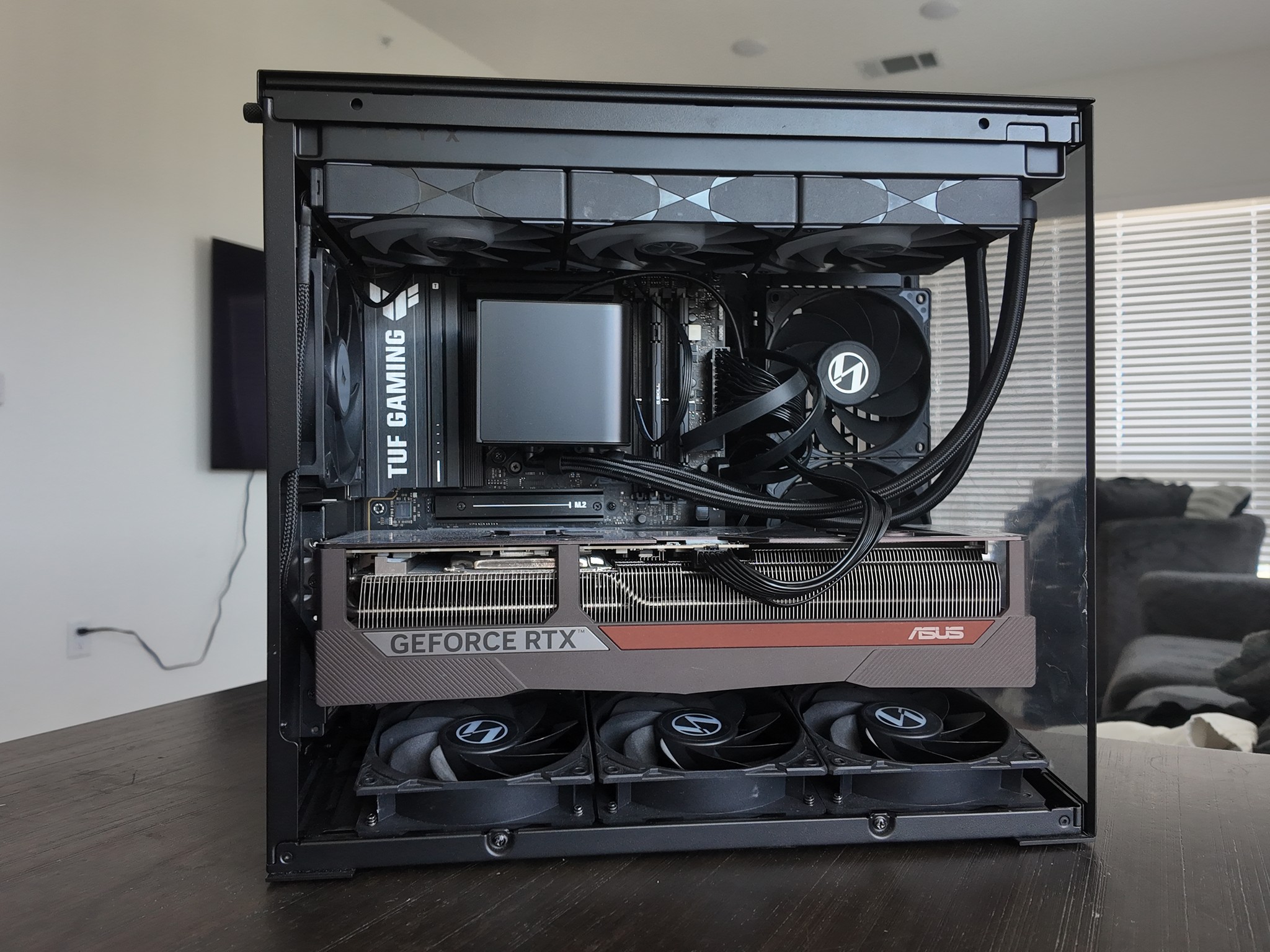 FOR SALE! ASUS RTX 5080 Noctua OC Ryzen 7 7800X3D High-End Gaming PC
