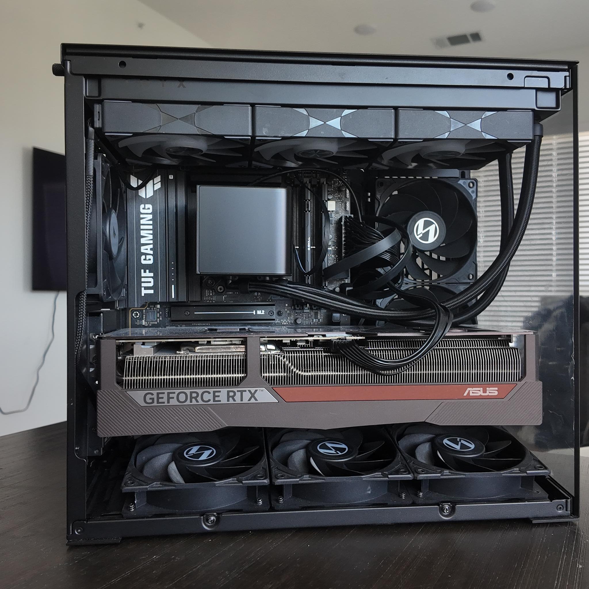 FOR SALE! ASUS RTX 5080 Noctua OC Ryzen 7 7800X3D High-End Gaming PC