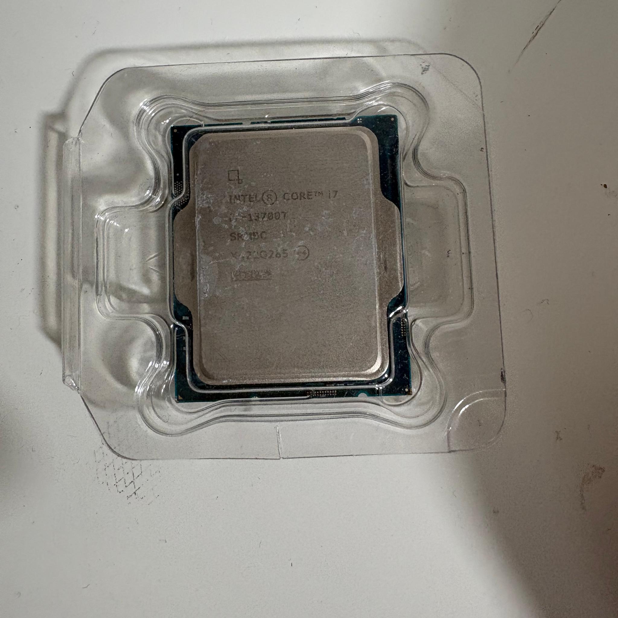 Intel Core i7-13700T