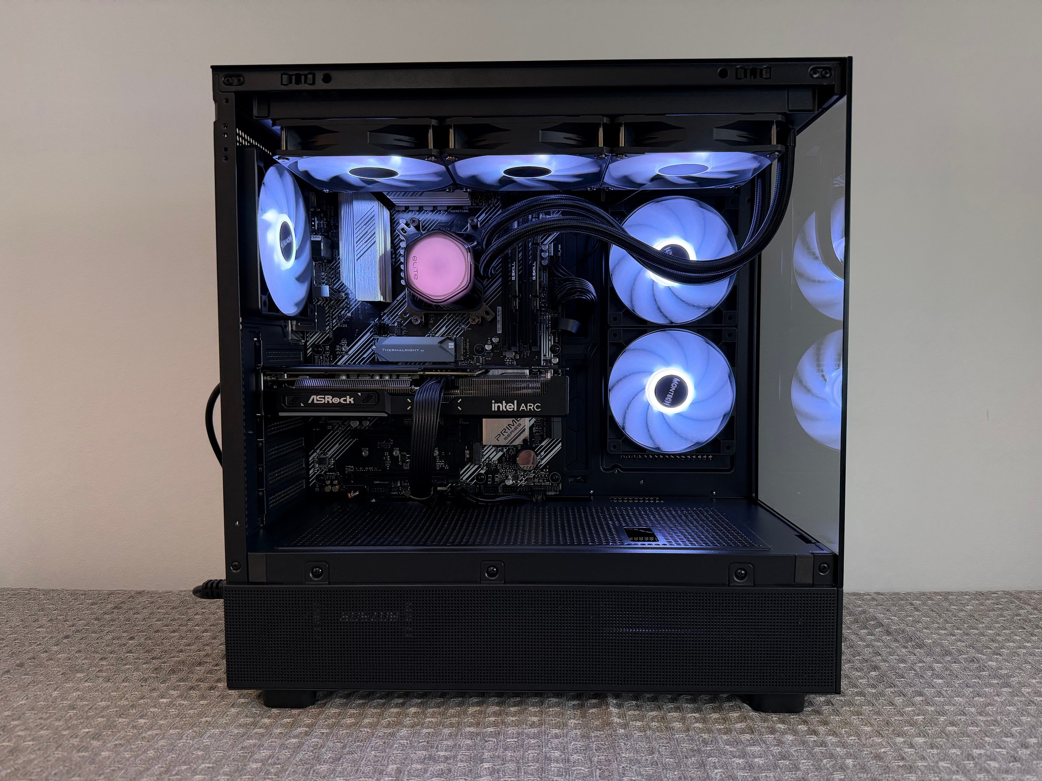 ARC B580 12GB OC • RYZEN 7 5800XT • B550 WIFI • 16GB DDR4 • 512GB SSD • 360MM AIO • NEW GAMING PC
