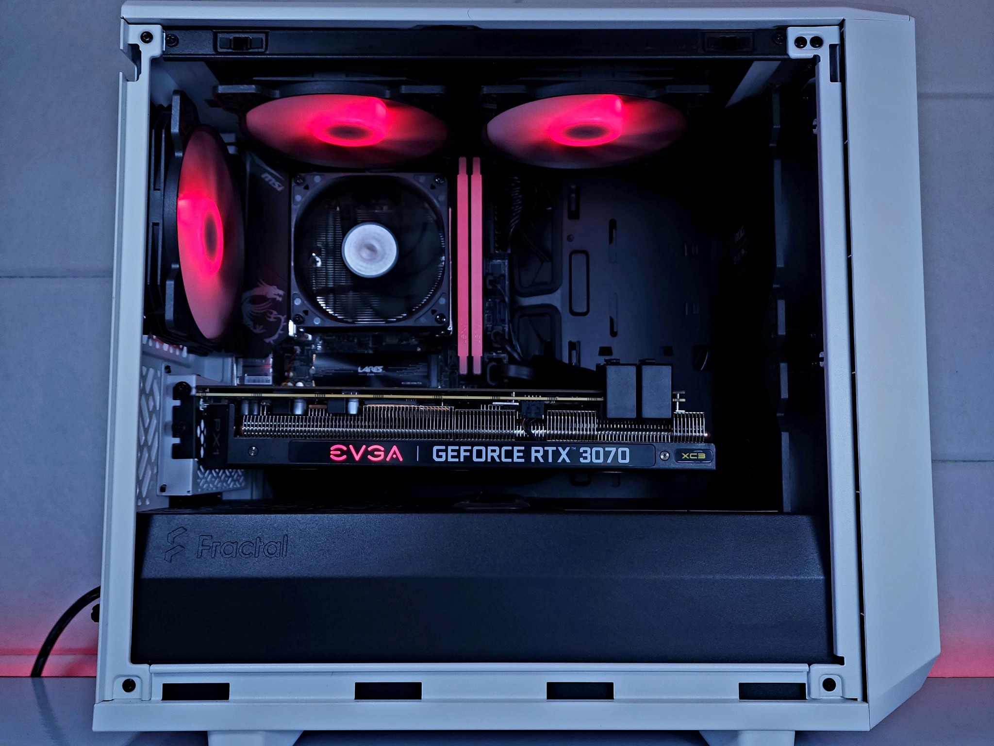 ❤️🤍 RTX 3070 // Core i7 10700 // 16GB 3600MHz // 1TB NVMe Gen 3